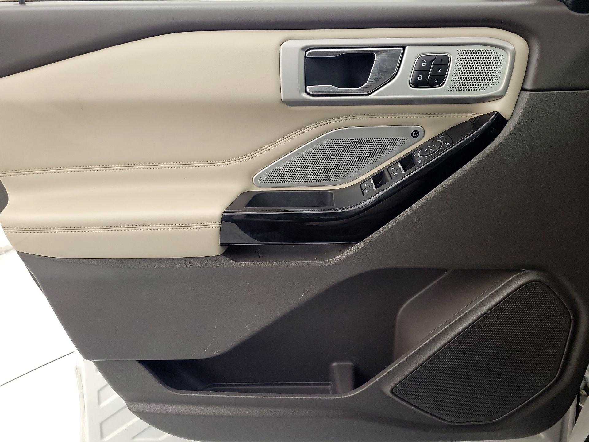 Thumbnail: 2021 Ford Explorer - 12