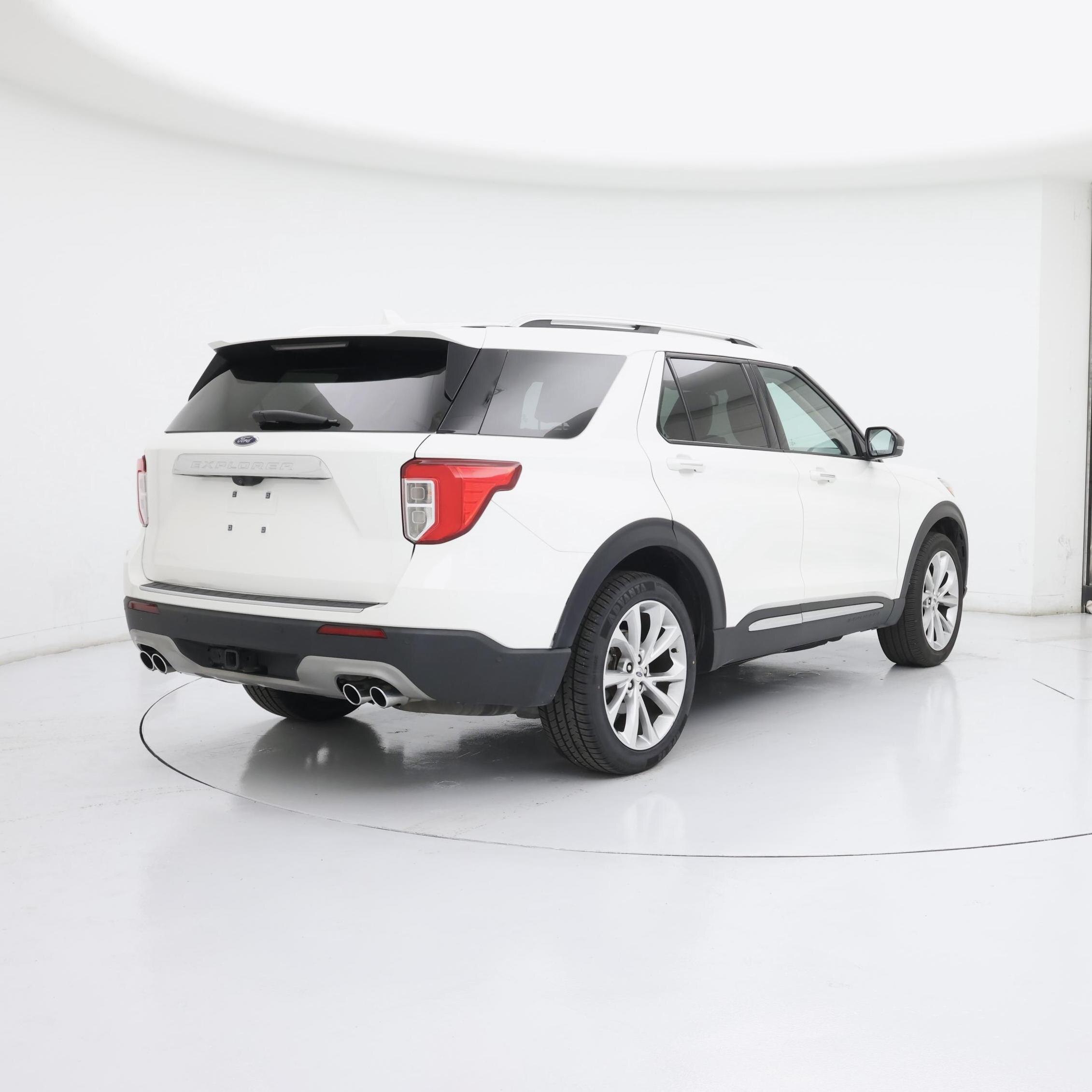 Thumbnail: 2021 Ford Explorer - 8