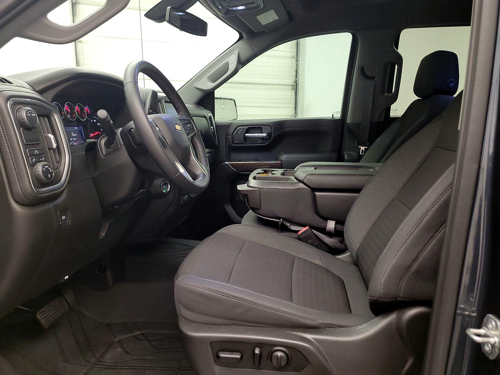 Thumbnail: 2021 Chevrolet Silverado 1500 - 11