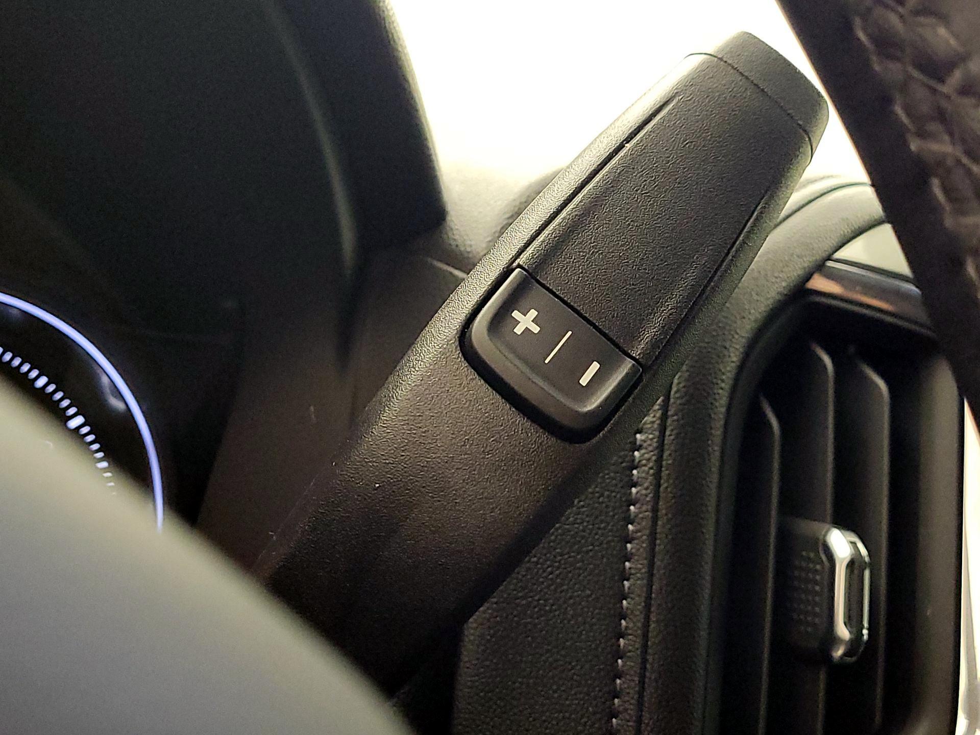 Thumbnail: 2021 Chevrolet Silverado 1500 - 17