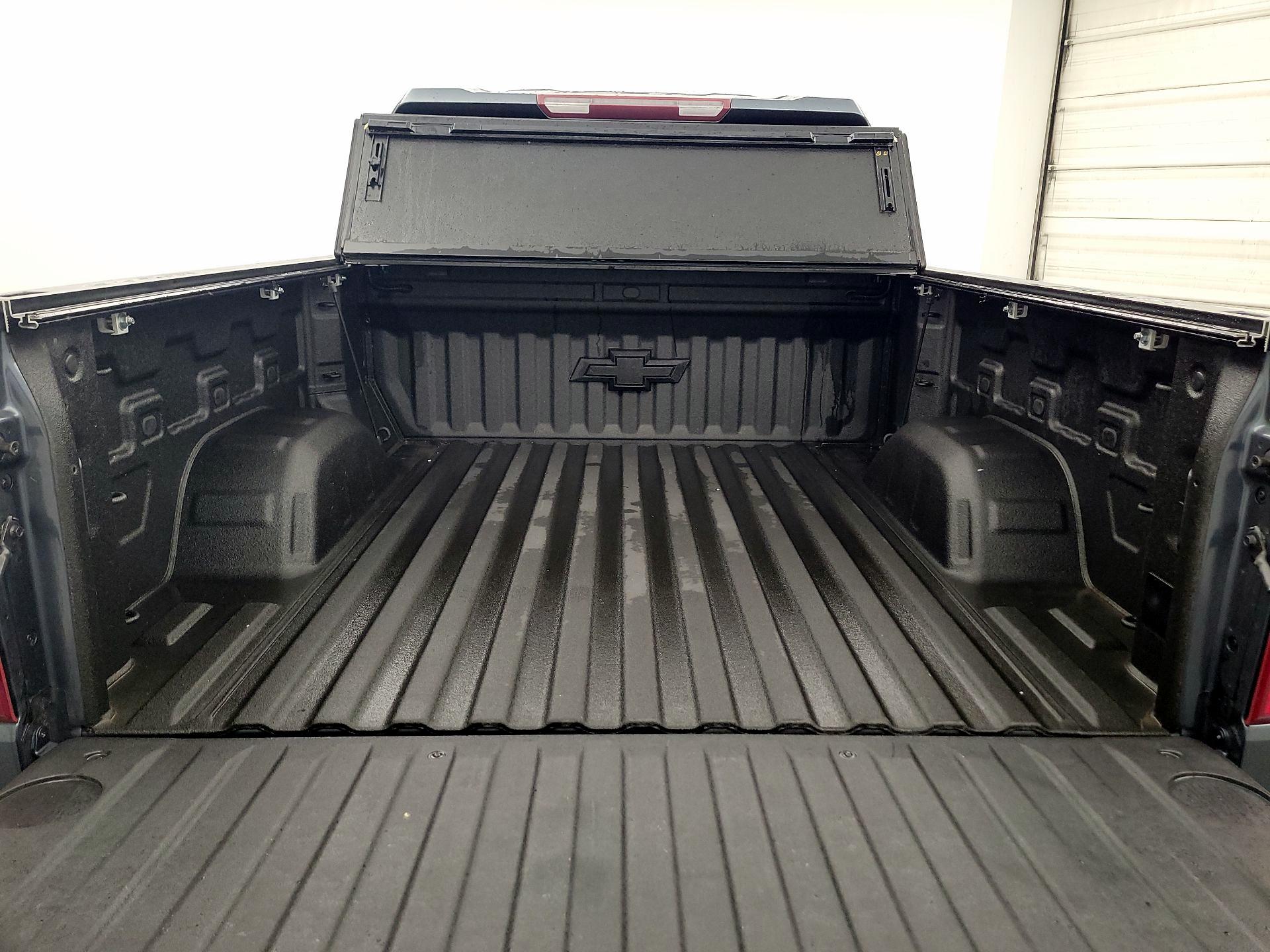 Thumbnail: 2021 Chevrolet Silverado 1500 - 20