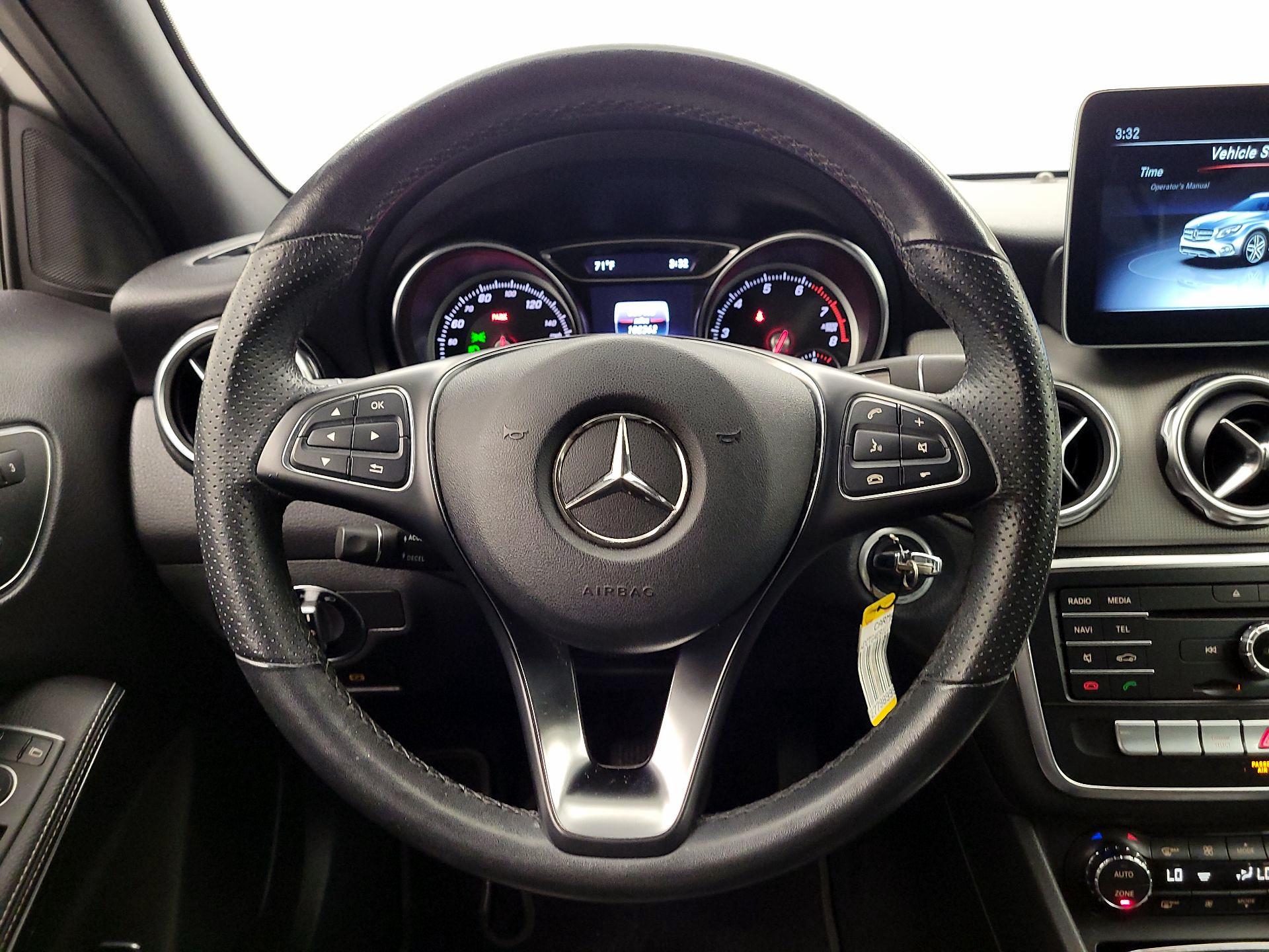 Thumbnail: 2020 Mercedes-Benz GLA - 10