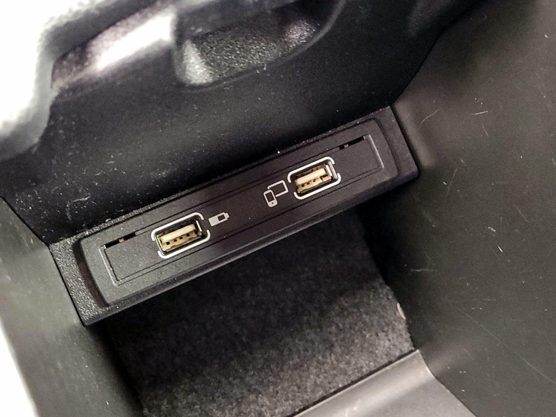 Thumbnail: 2020 Mercedes-Benz GLA - 18