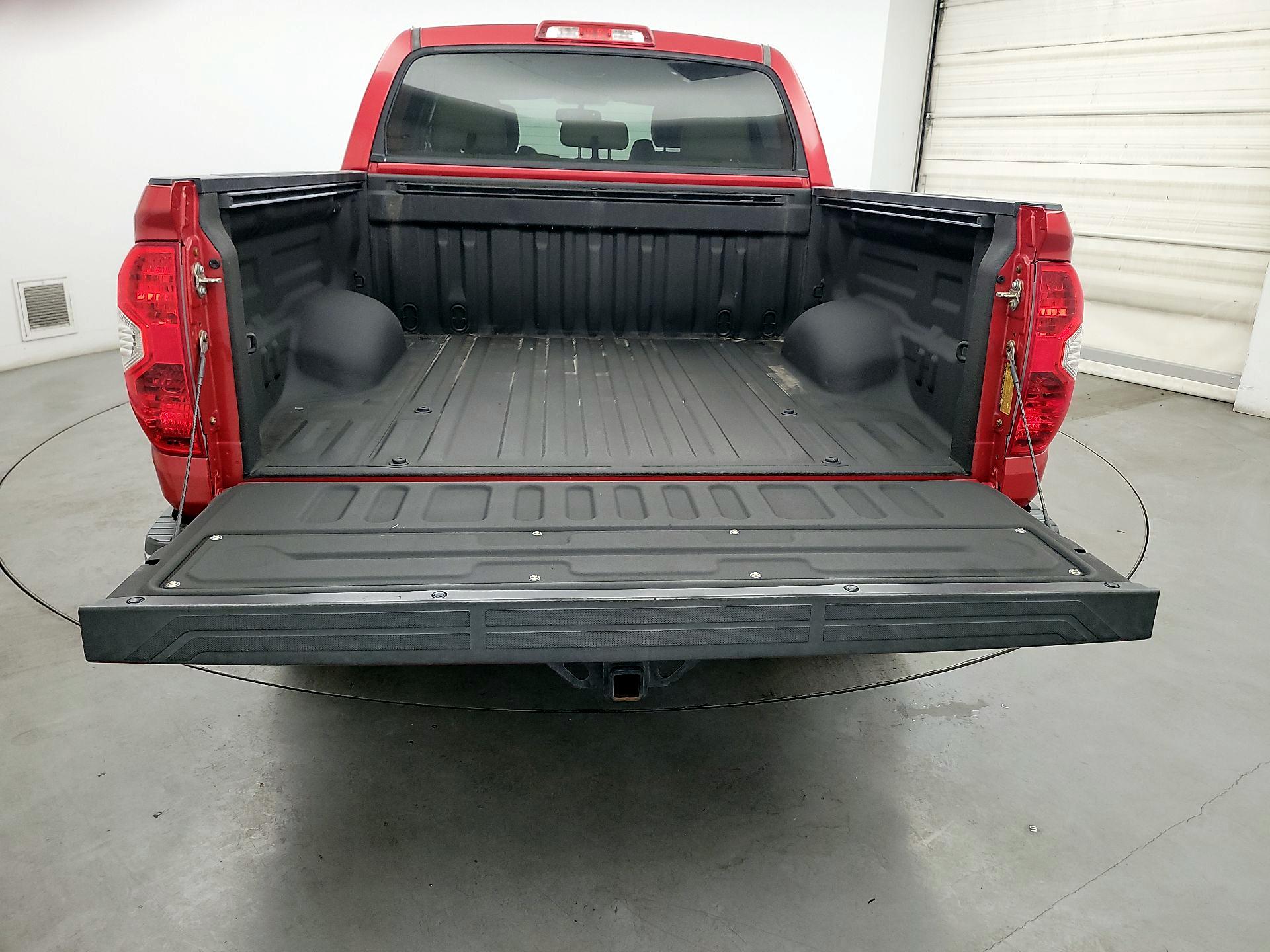 Thumbnail: 2014 Toyota Tundra - 20