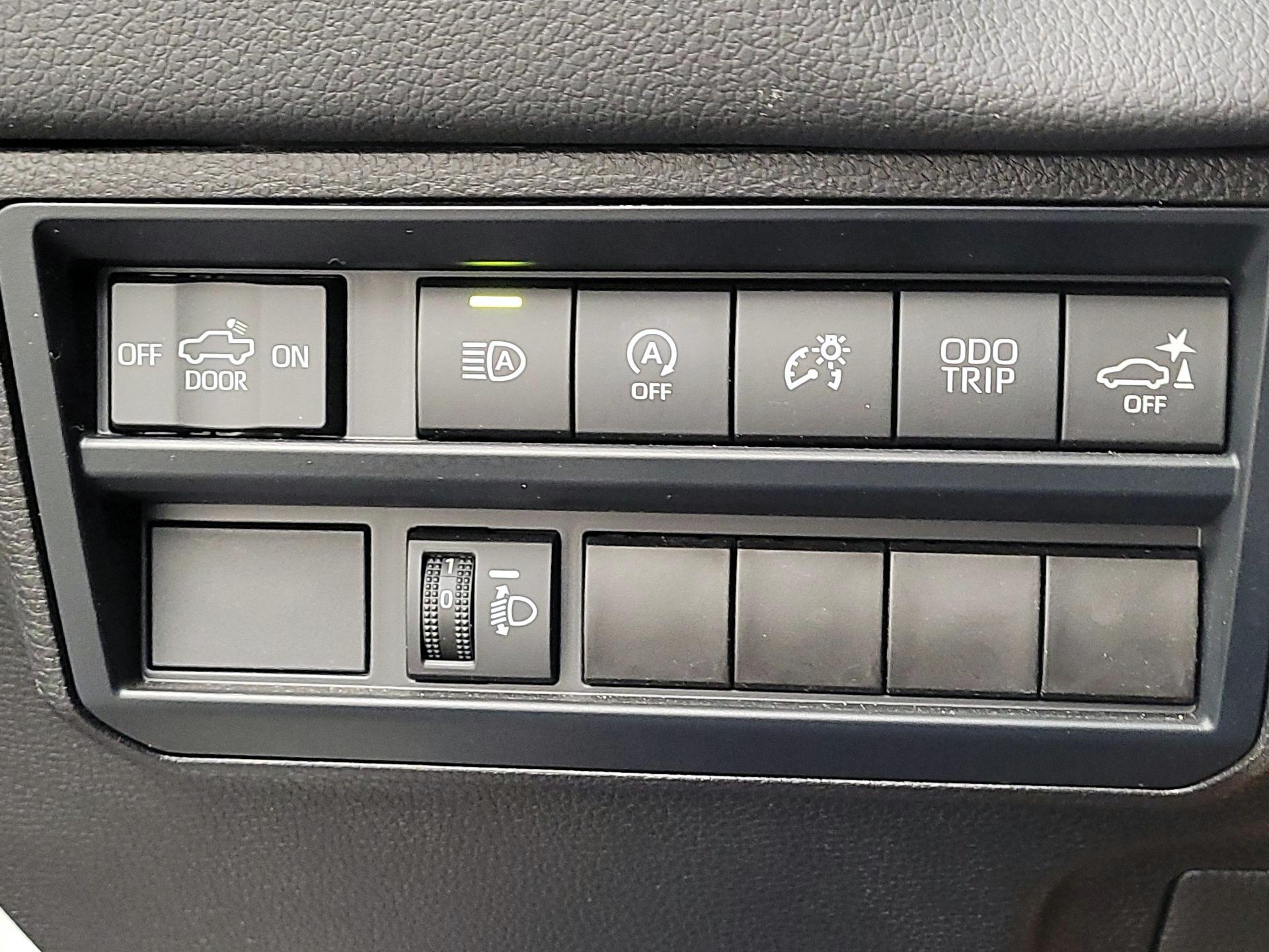 Thumbnail: 2025 Toyota Tundra - 13