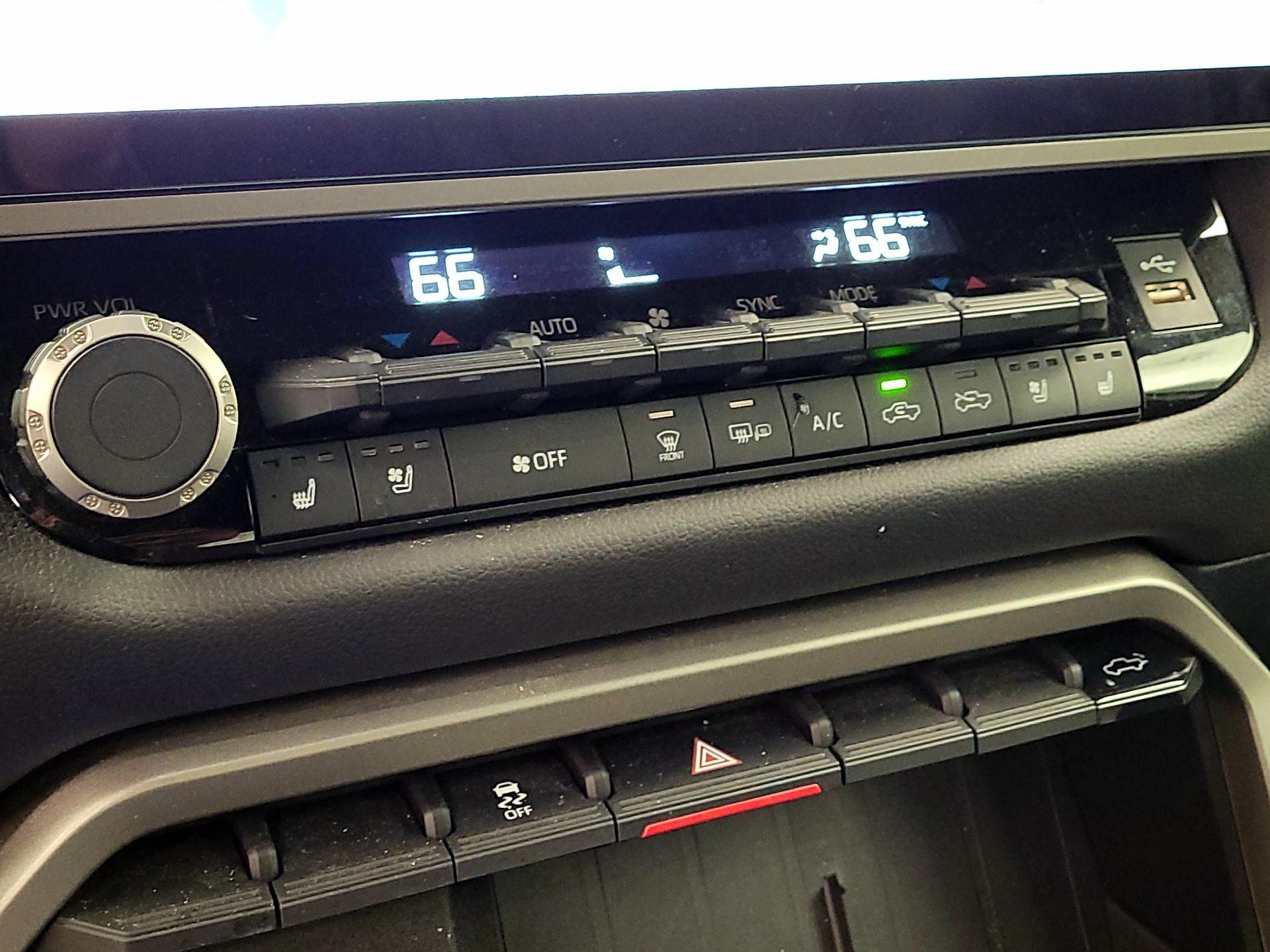 Thumbnail: 2025 Toyota Tundra - 16