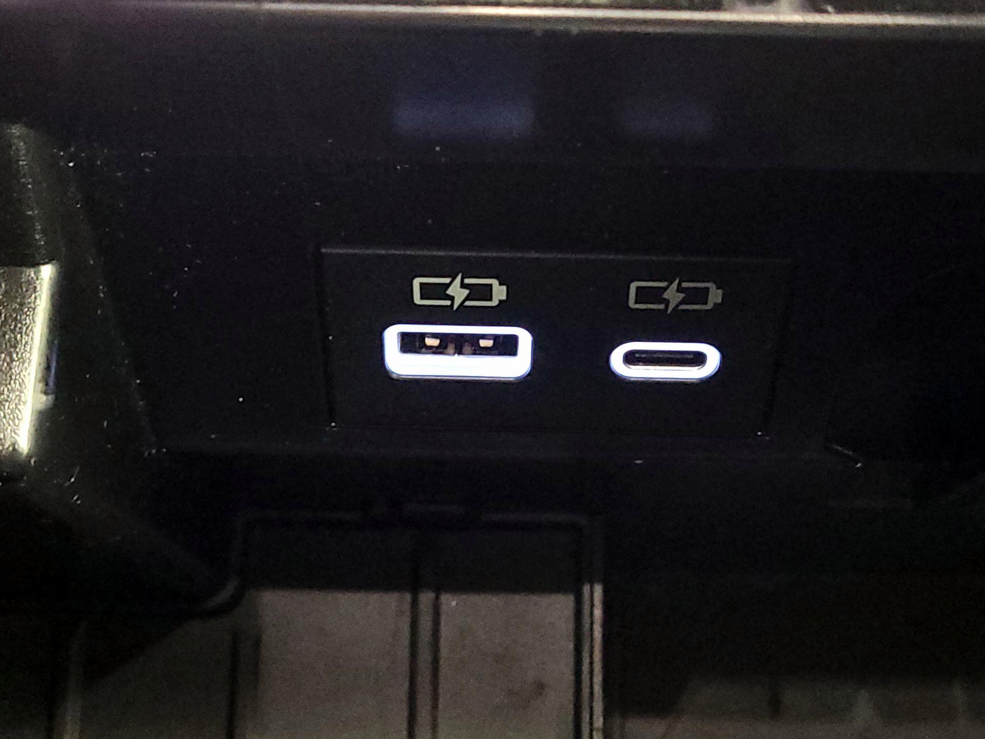 Thumbnail: 2025 Toyota Tundra - 18