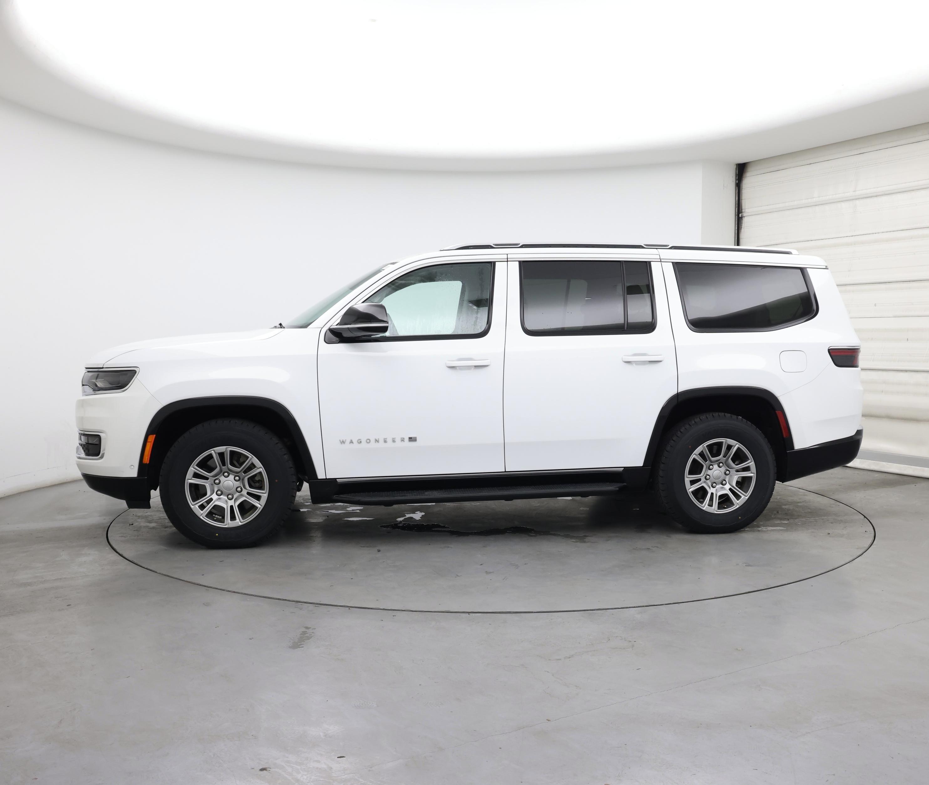 Thumbnail: 2023 Jeep Wagoneer - 3