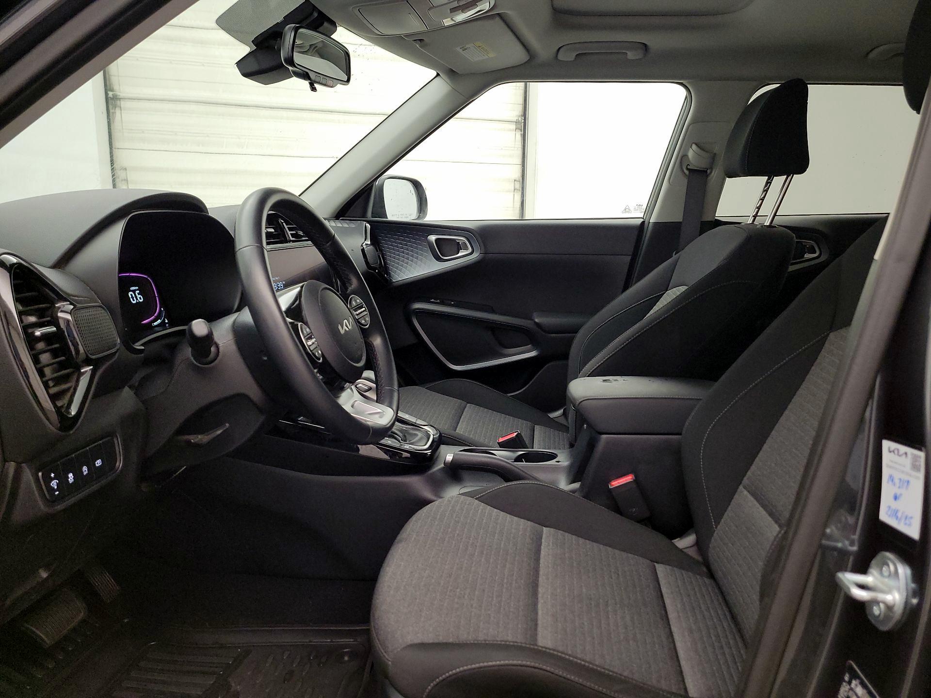 Thumbnail: 2024 Kia Soul - 11