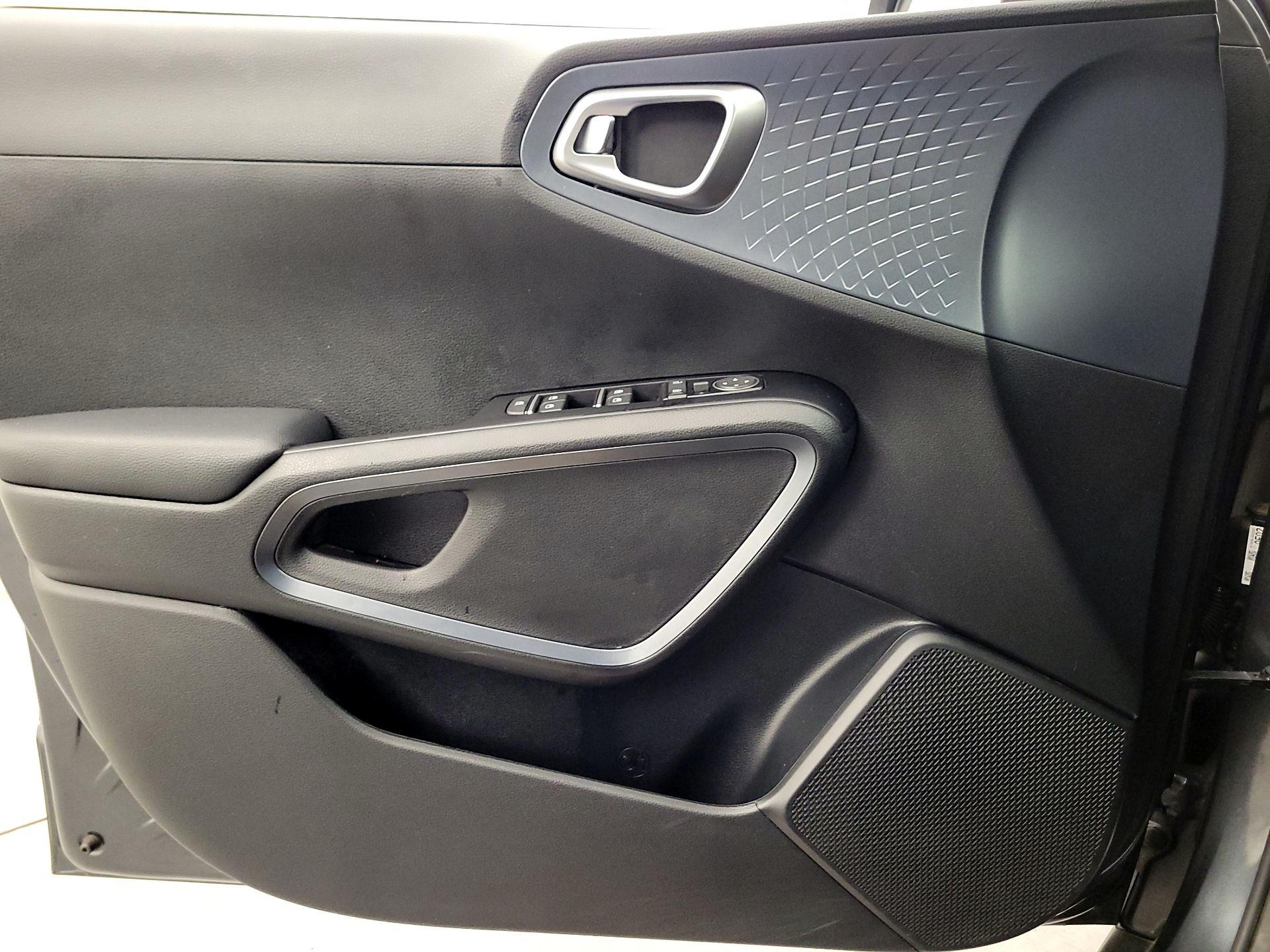 Thumbnail: 2024 Kia Soul - 12