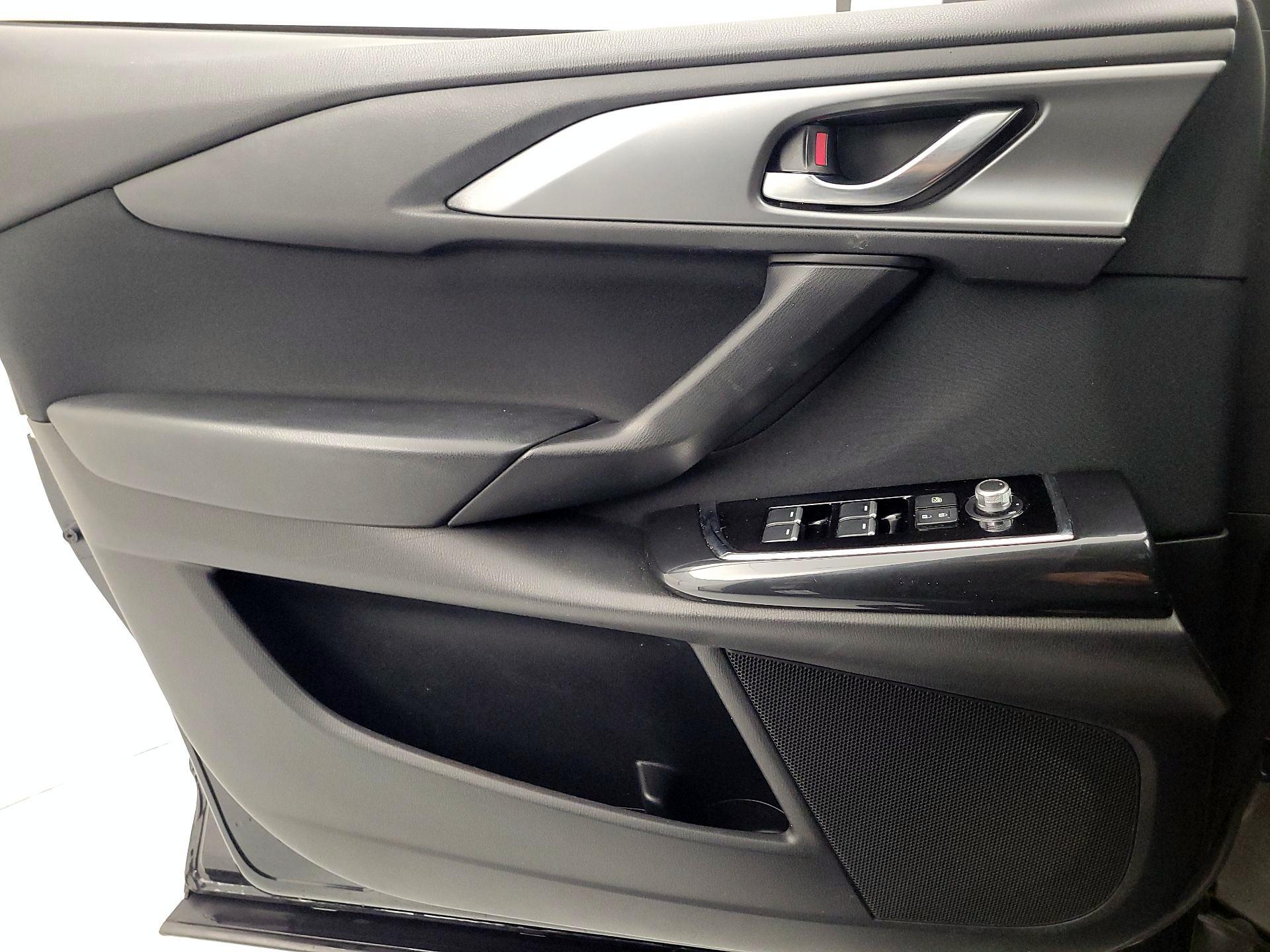 Thumbnail: 2017 Mazda CX-9 - 12