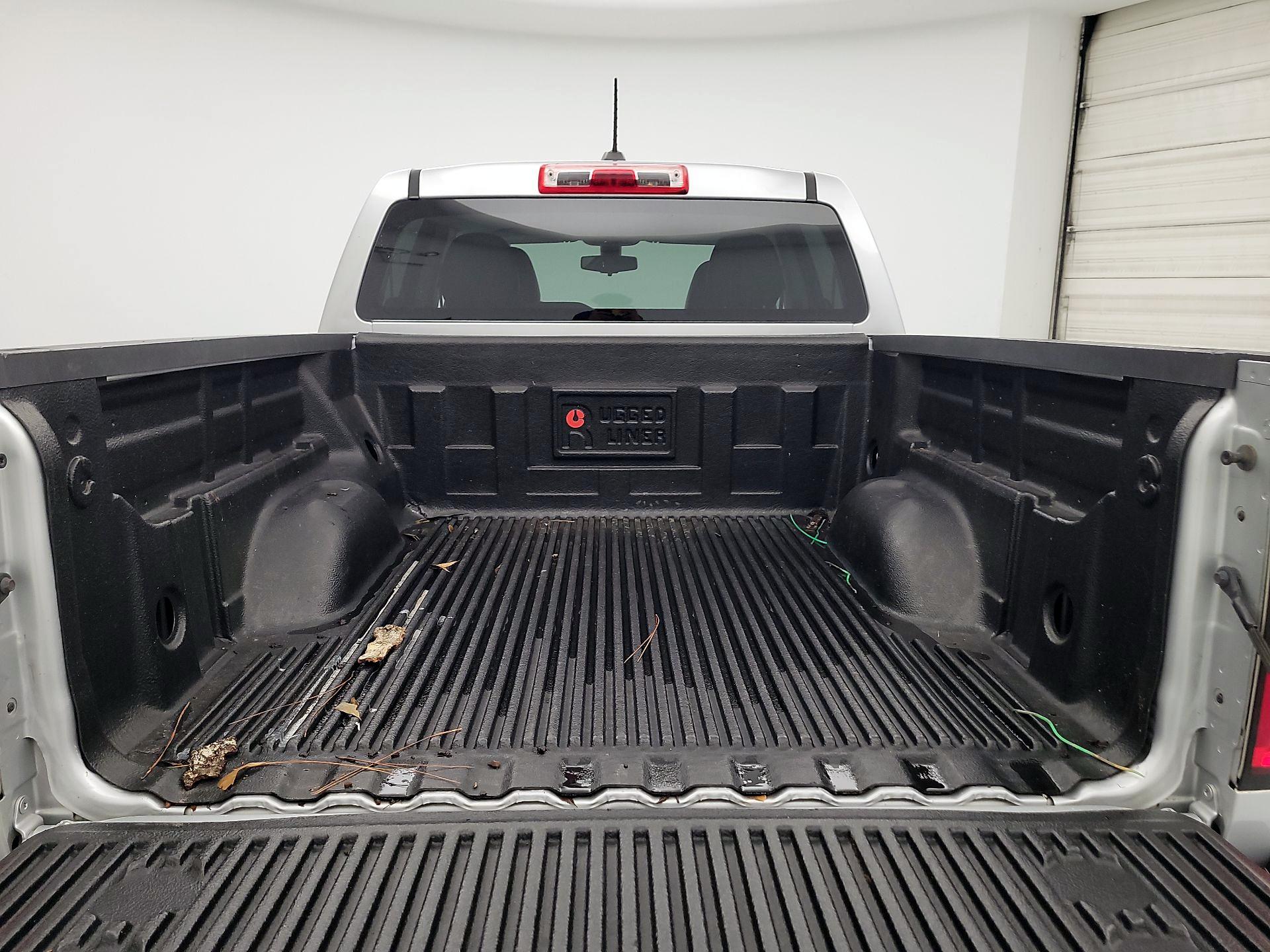 Thumbnail: 2018 Chevrolet Colorado - 20