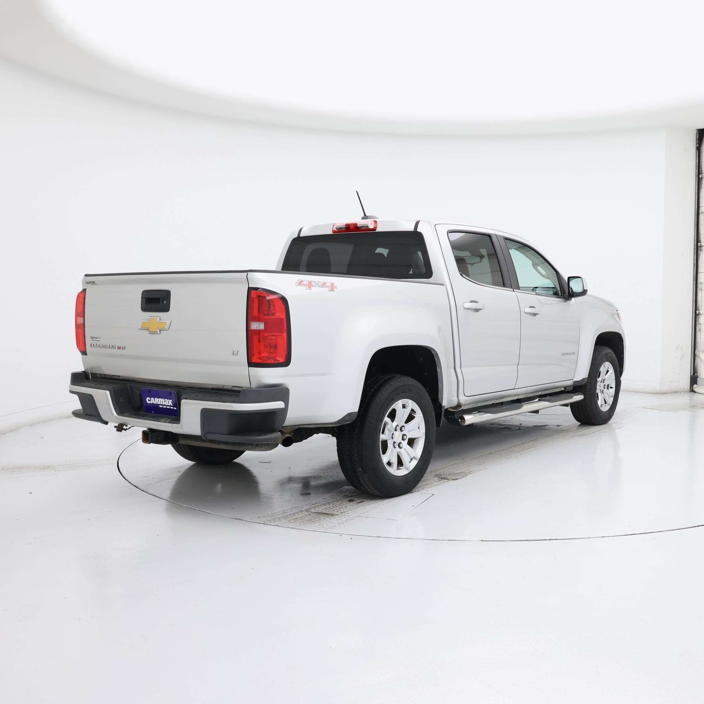 Thumbnail: 2018 Chevrolet Colorado - 8