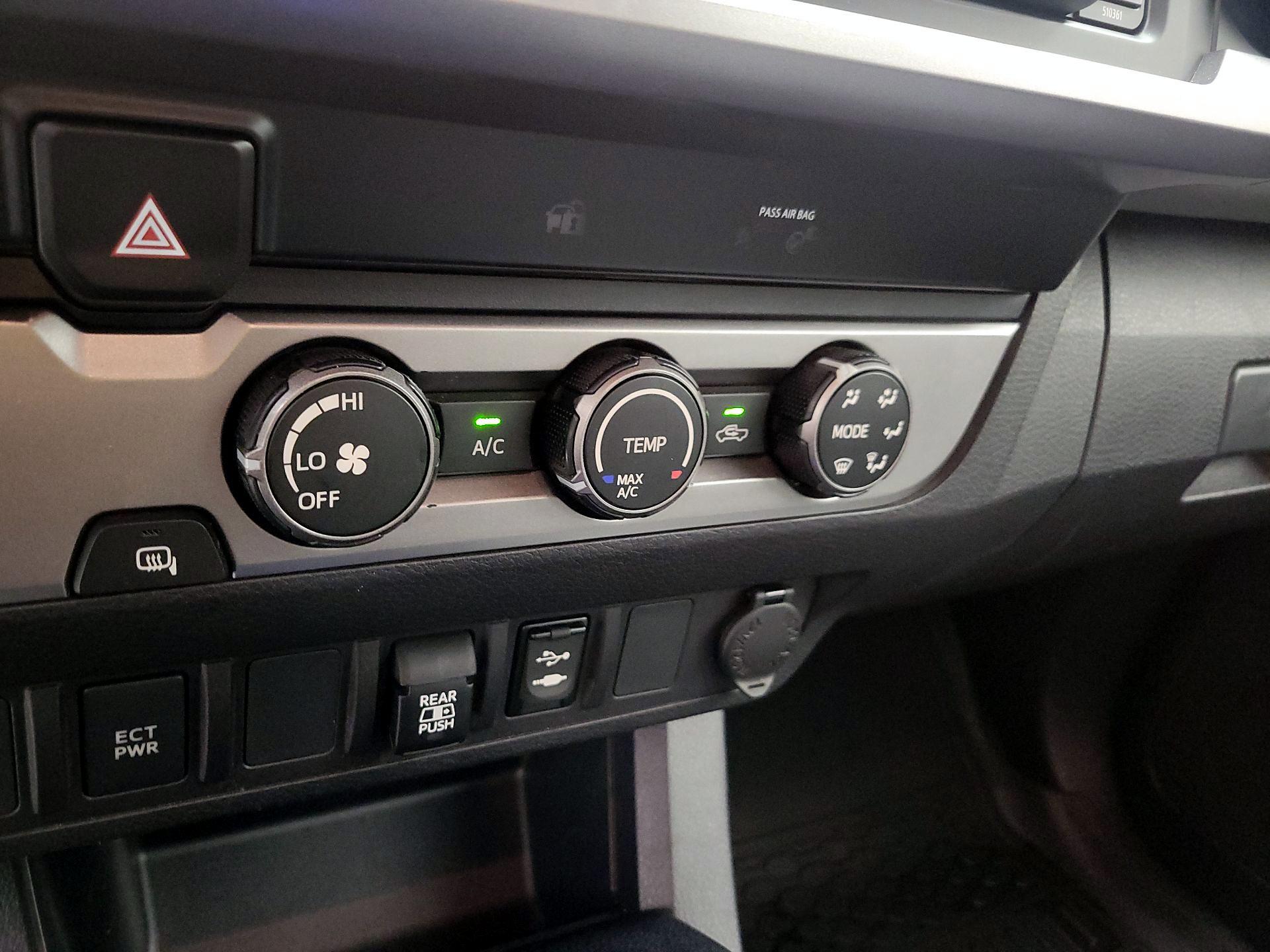 Thumbnail: 2019 Toyota Tacoma - 14