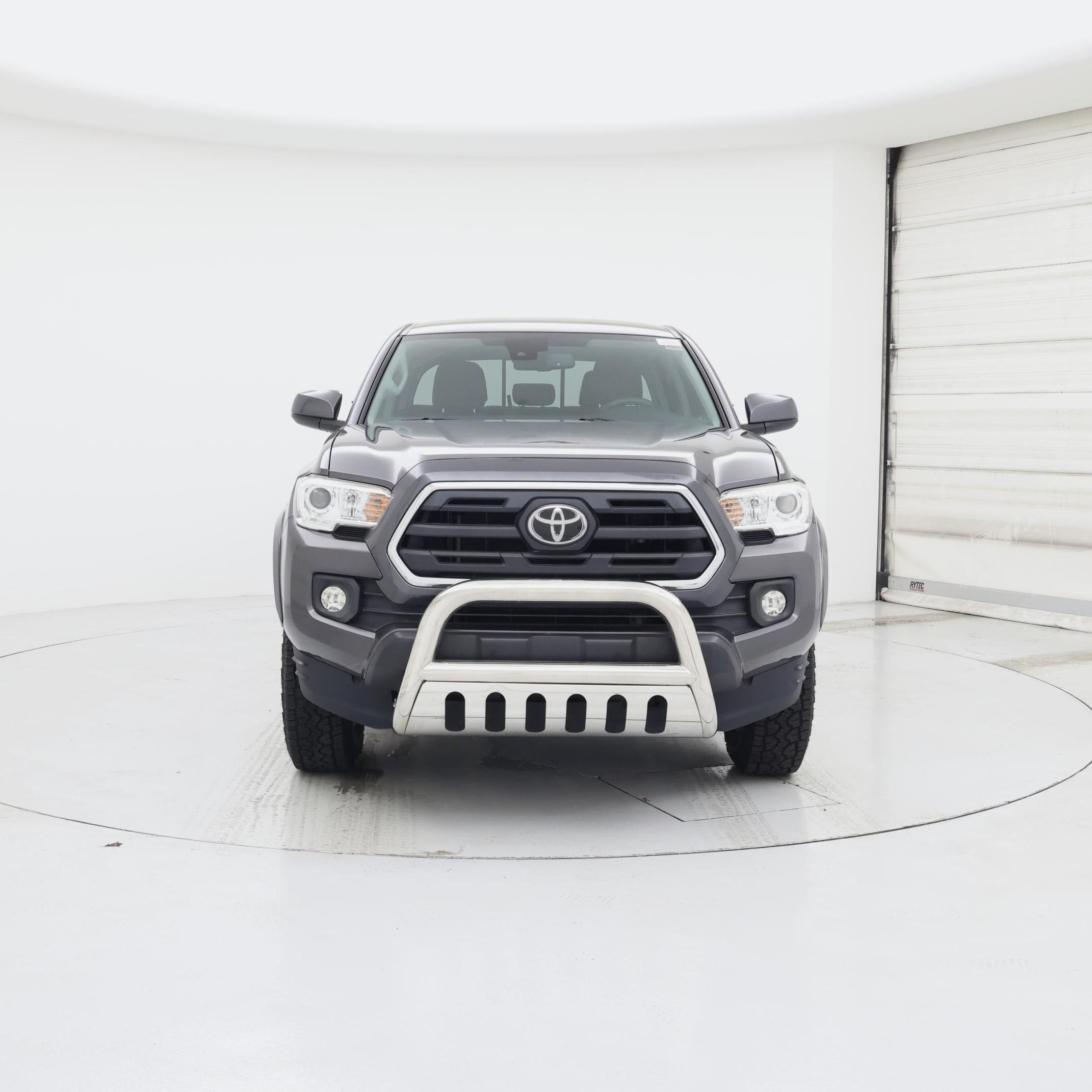 Thumbnail: 2019 Toyota Tacoma - 5