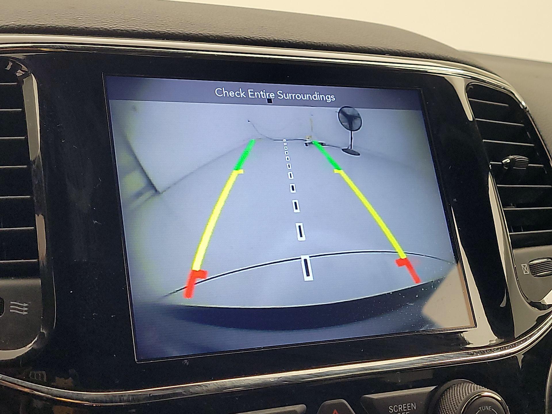 Thumbnail: 2019 Jeep Grand Cherokee - 14