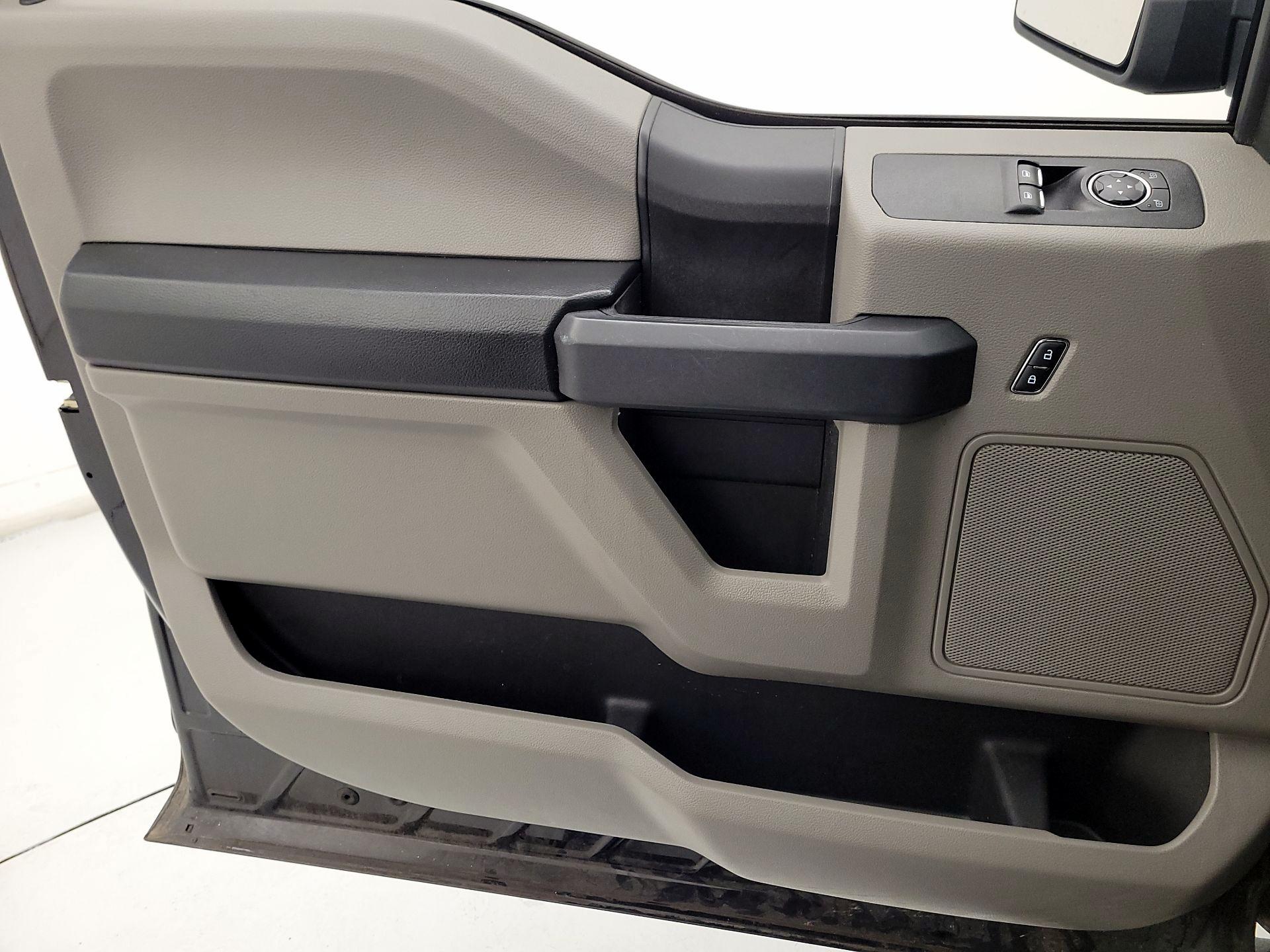 Thumbnail: 2019 Ford F-150 - 12