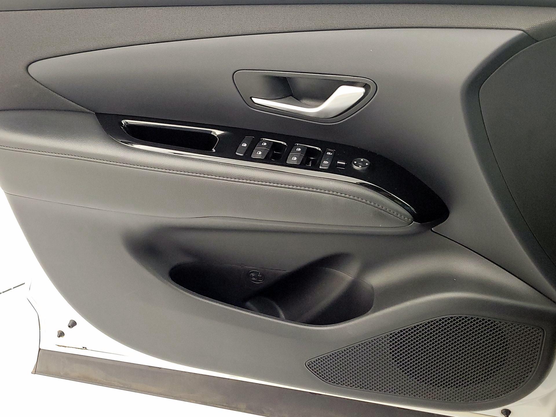 Thumbnail: 2022 Hyundai Tucson - 12