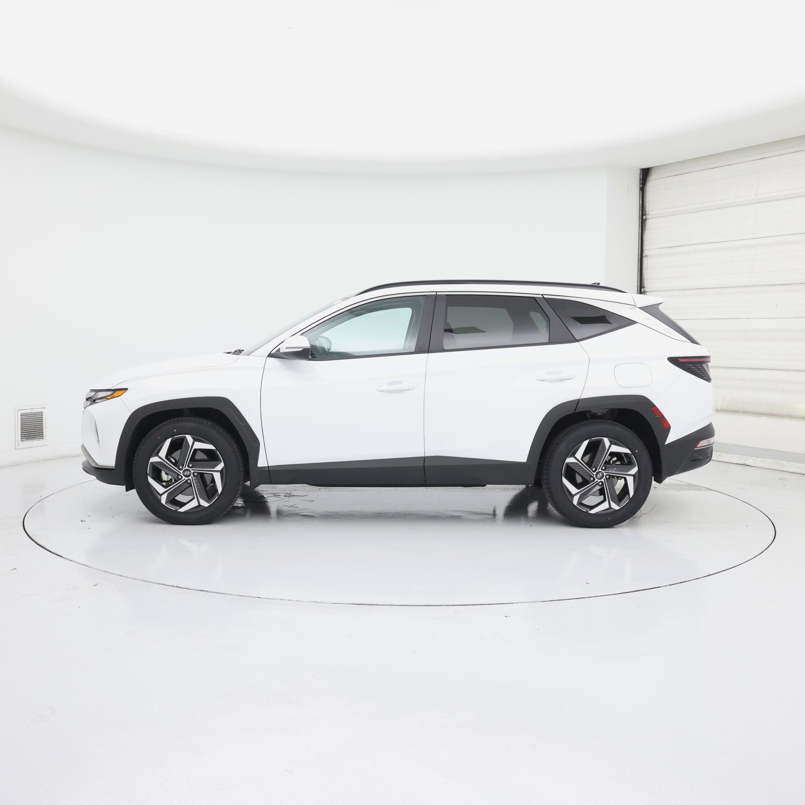 Thumbnail: 2022 Hyundai Tucson - 3