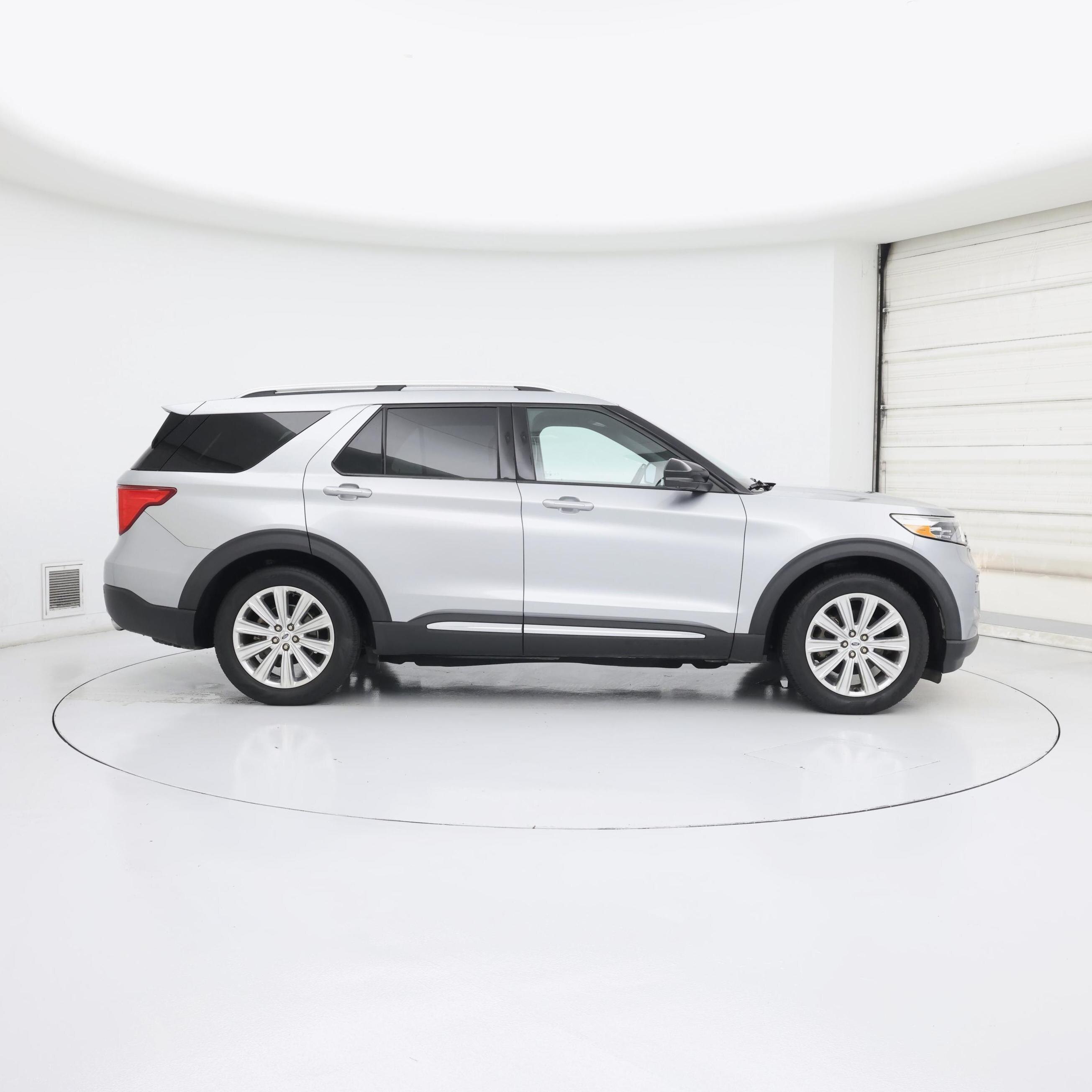 Thumbnail: 2020 Ford Explorer - 7