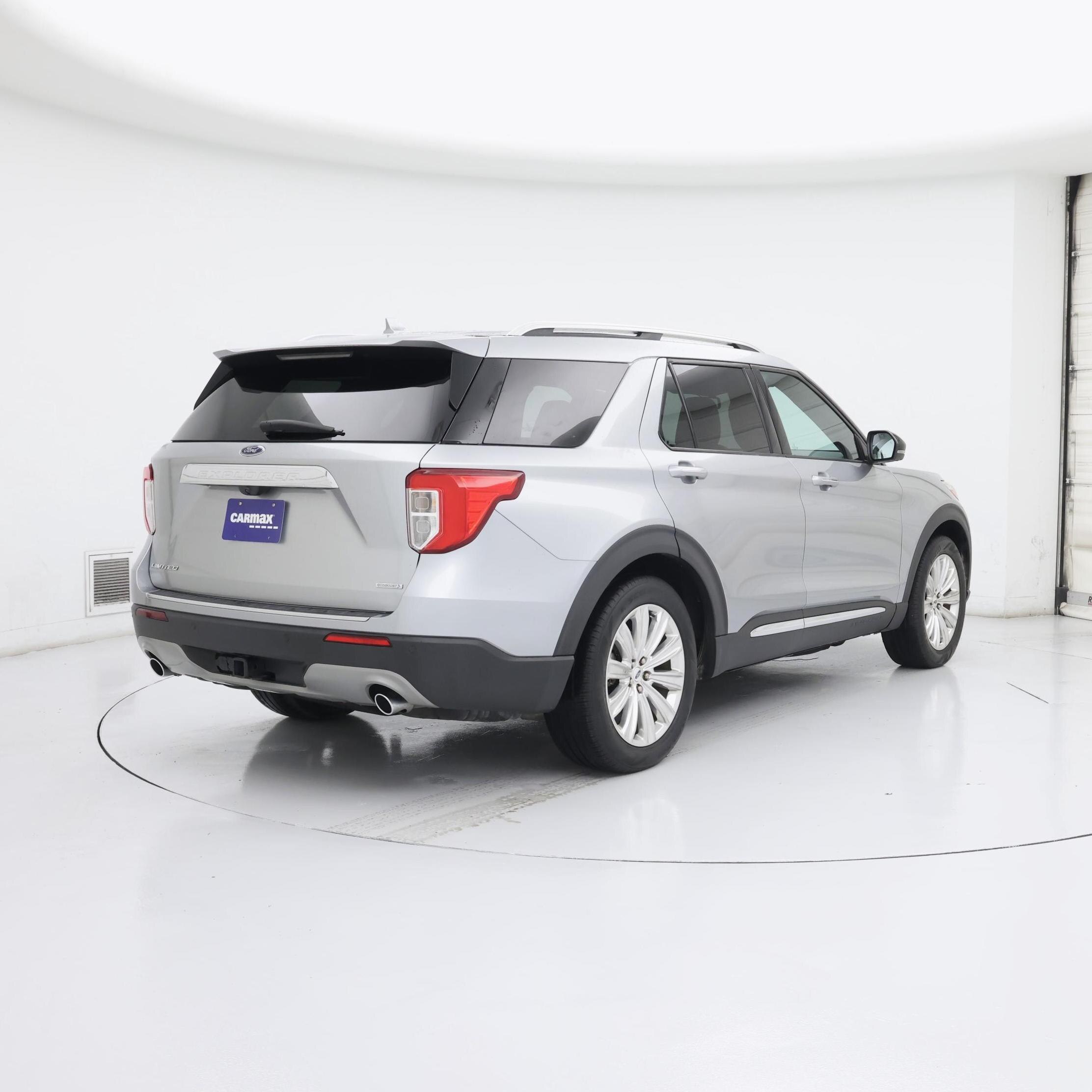 Thumbnail: 2020 Ford Explorer - 8