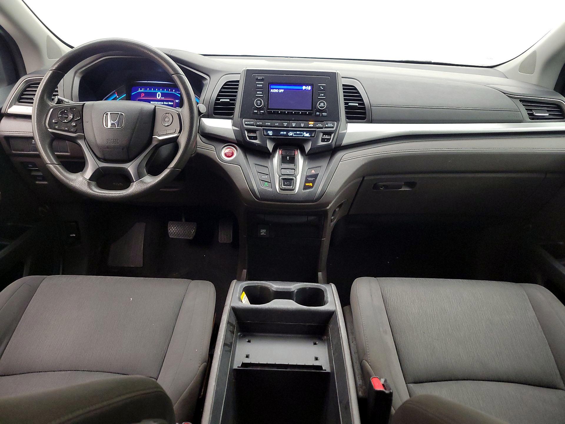 Thumbnail: 2018 Honda Odyssey - 9