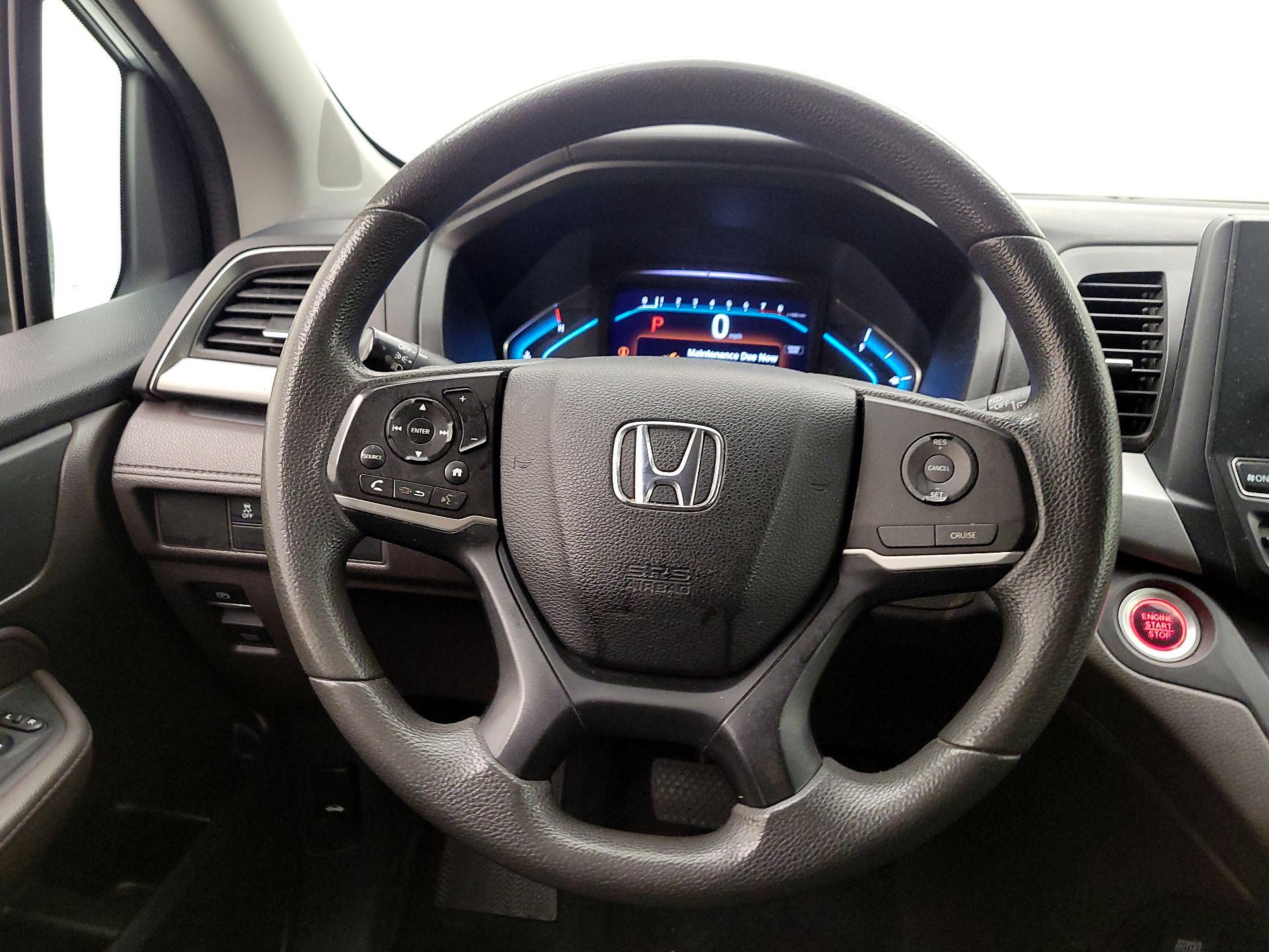 Thumbnail: 2018 Honda Odyssey - 10