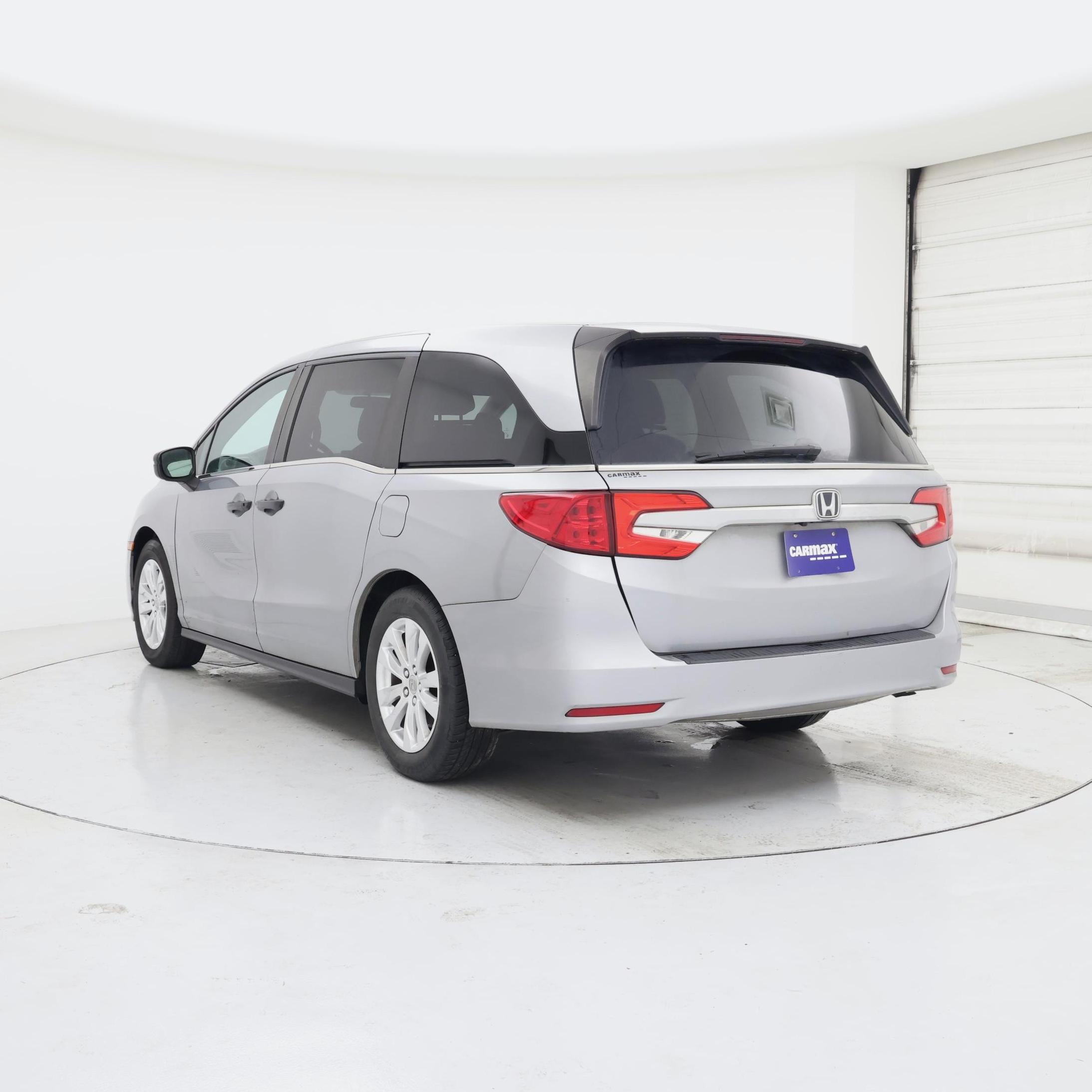 Thumbnail: 2018 Honda Odyssey - 2