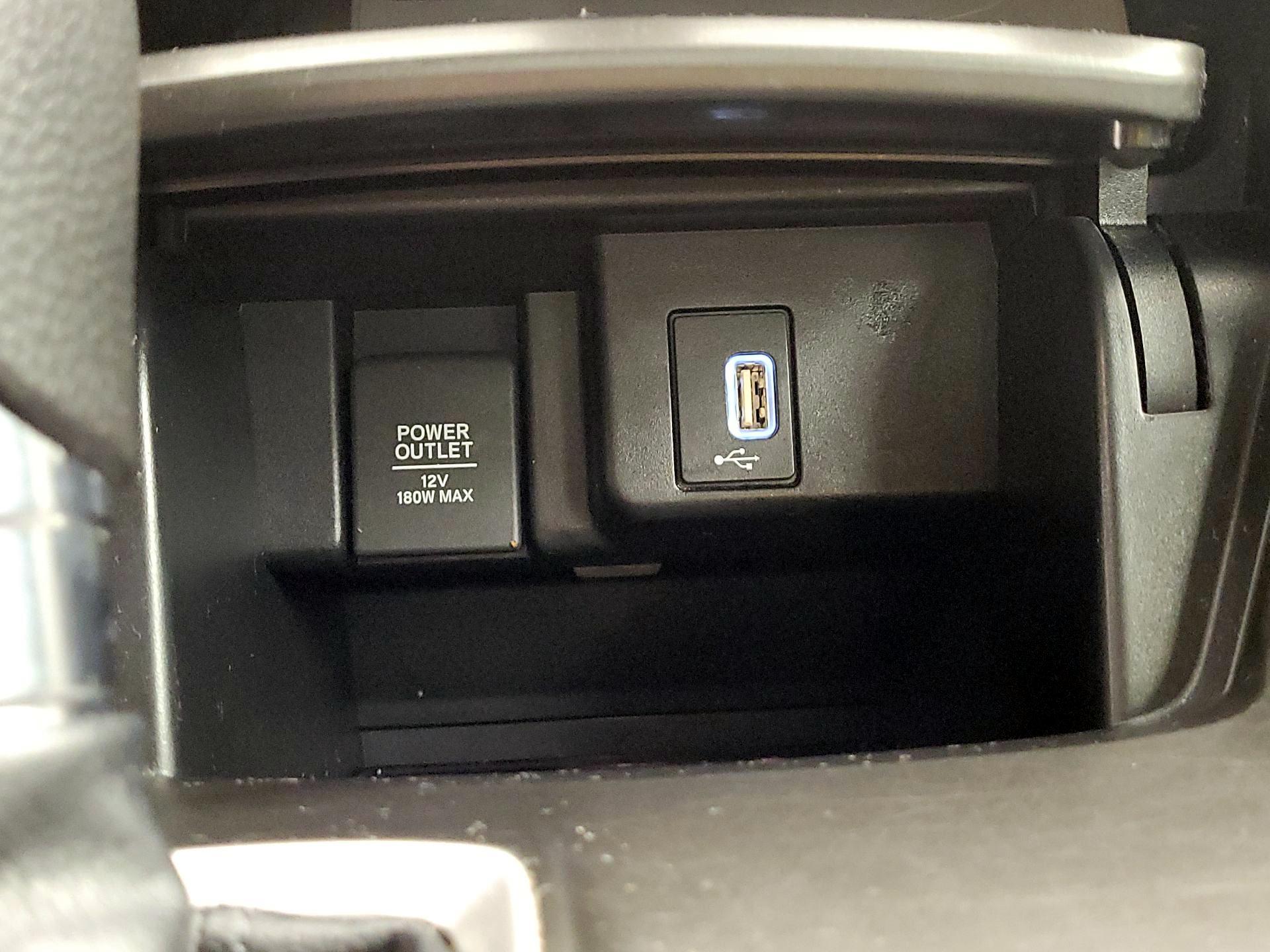 Thumbnail: 2018 Honda Accord - 18