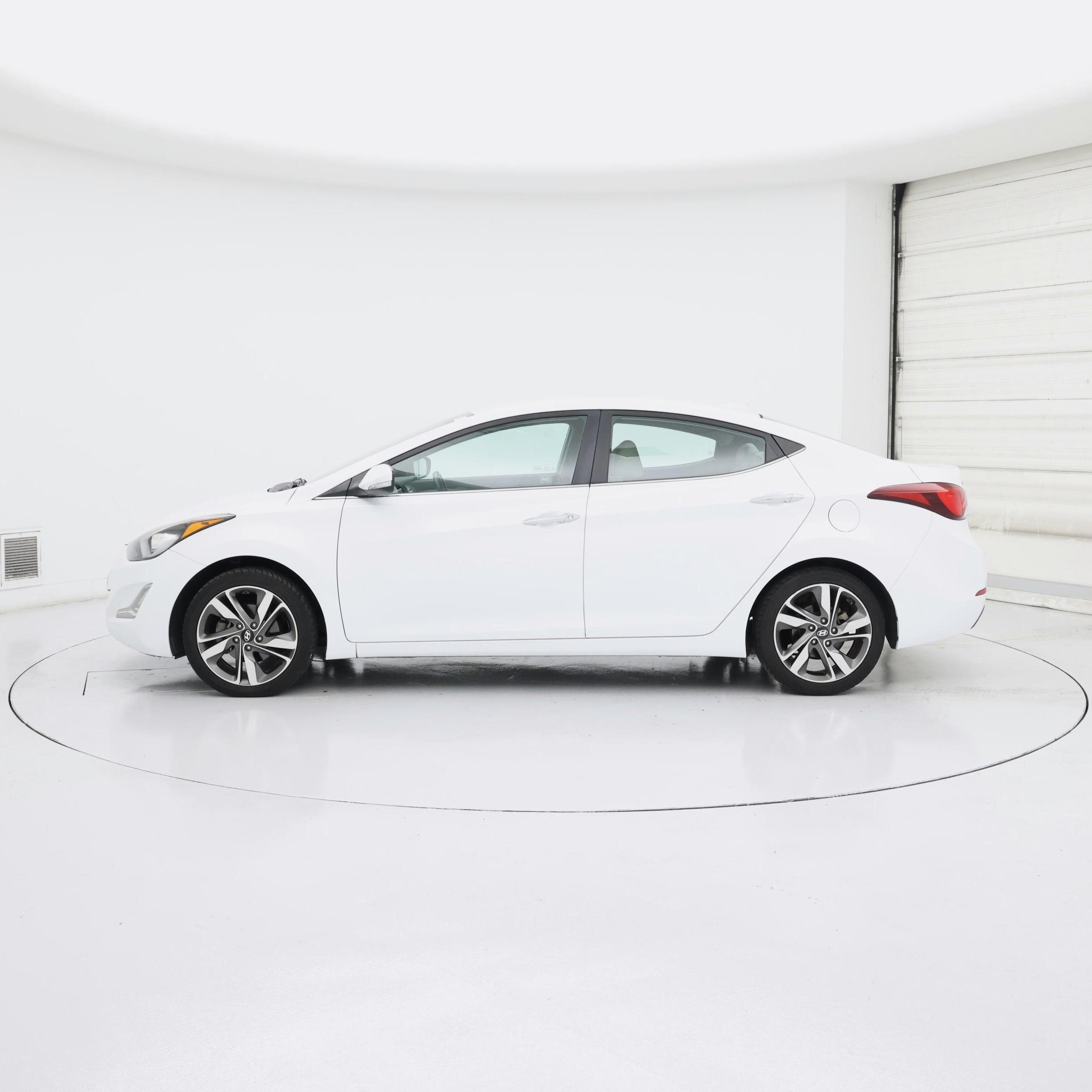 Thumbnail: 2015 Hyundai Elantra - 3