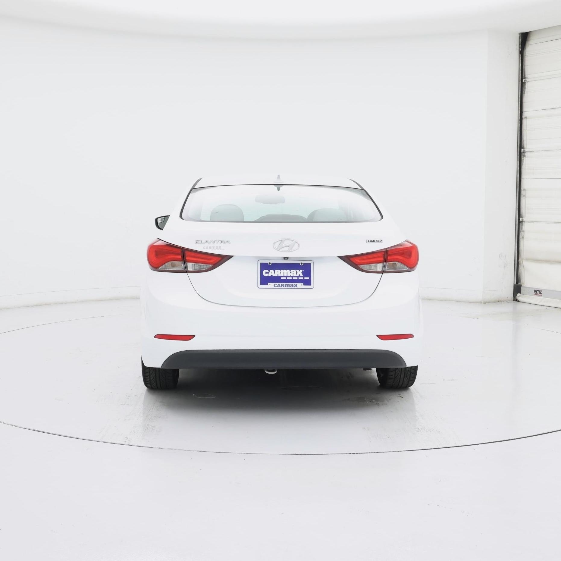 Thumbnail: 2015 Hyundai Elantra - 6