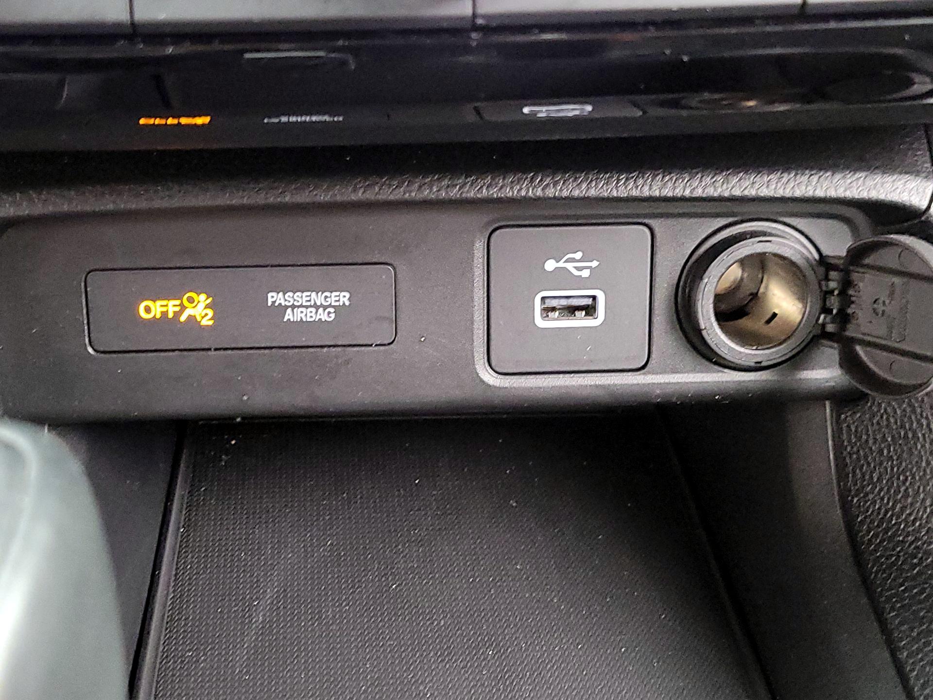 Thumbnail: 2024 Honda Civic - 18