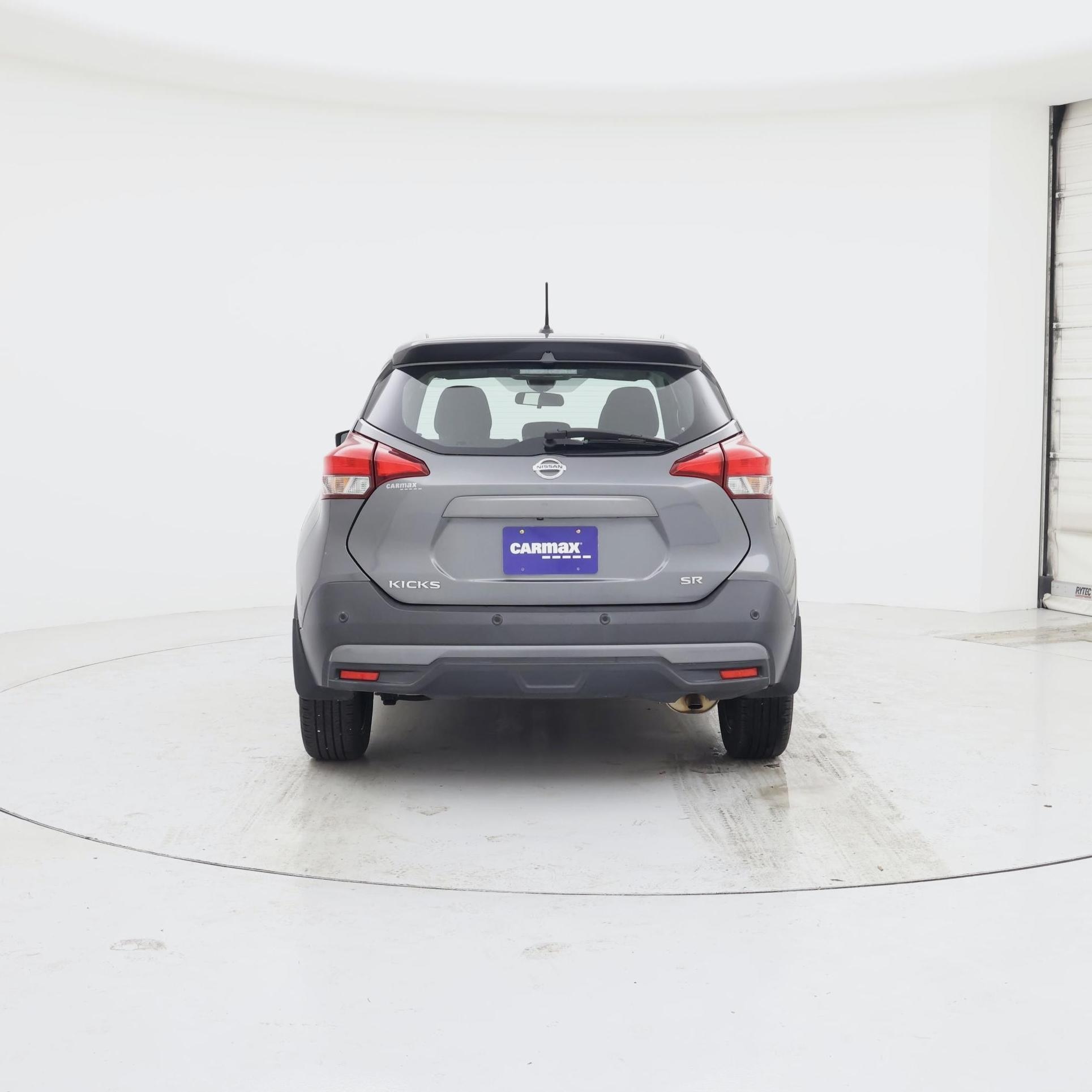 Thumbnail: 2020 Nissan Kicks - 6