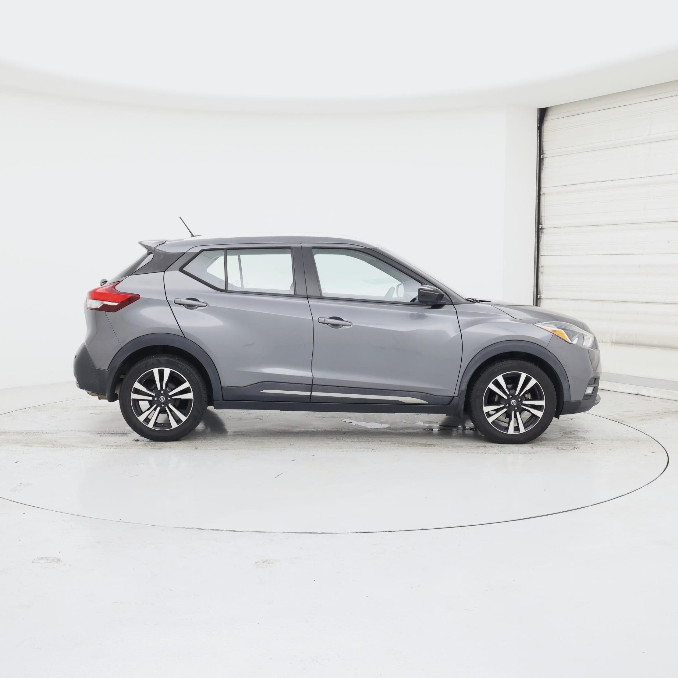 Thumbnail: 2020 Nissan Kicks - 7