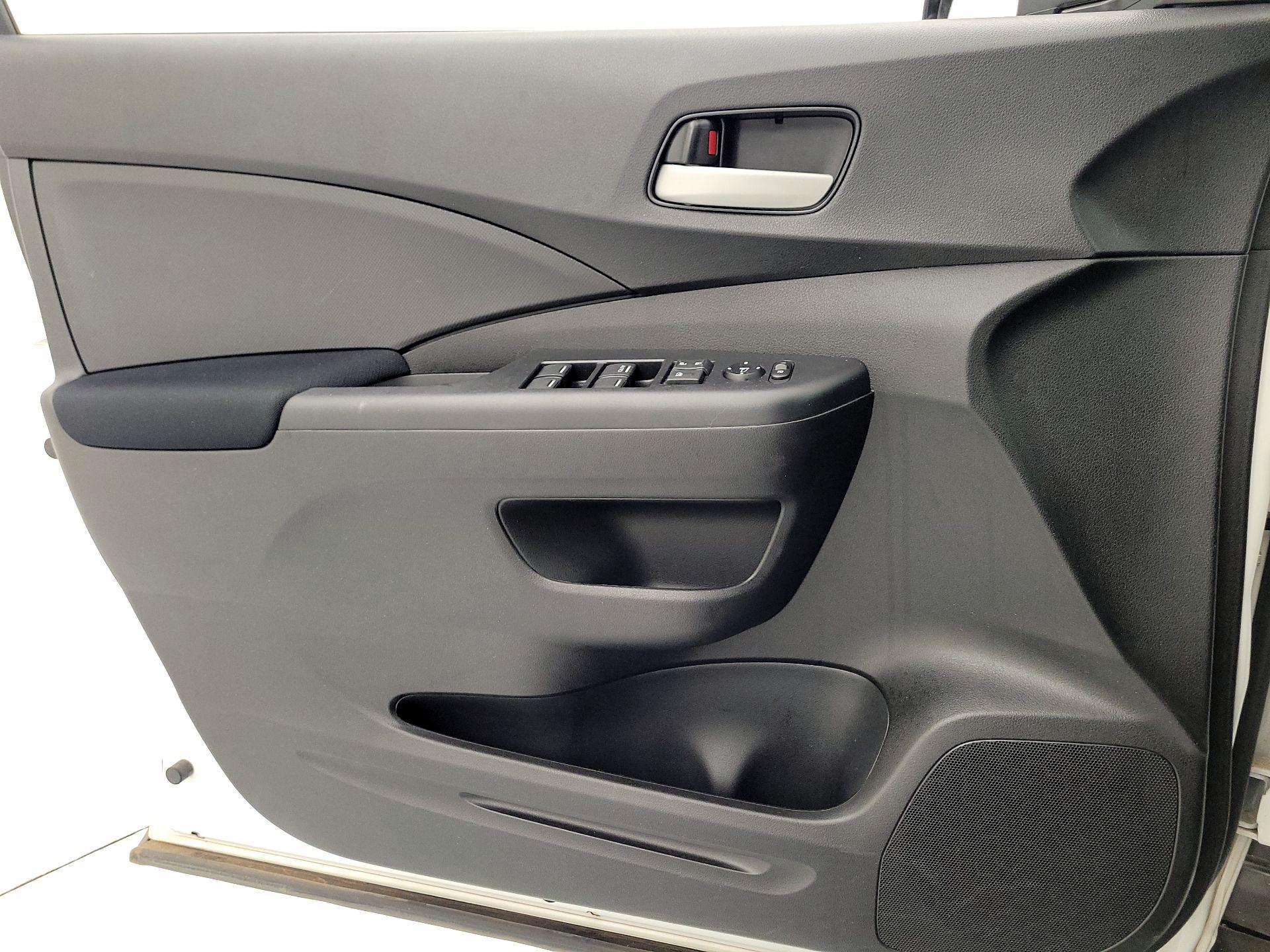 Thumbnail: 2016 Honda CR-V - 12