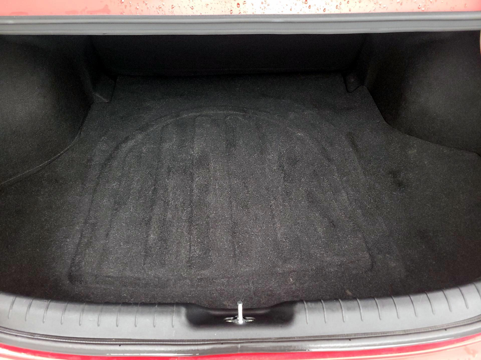 Thumbnail: 2022 Hyundai Elantra - 20