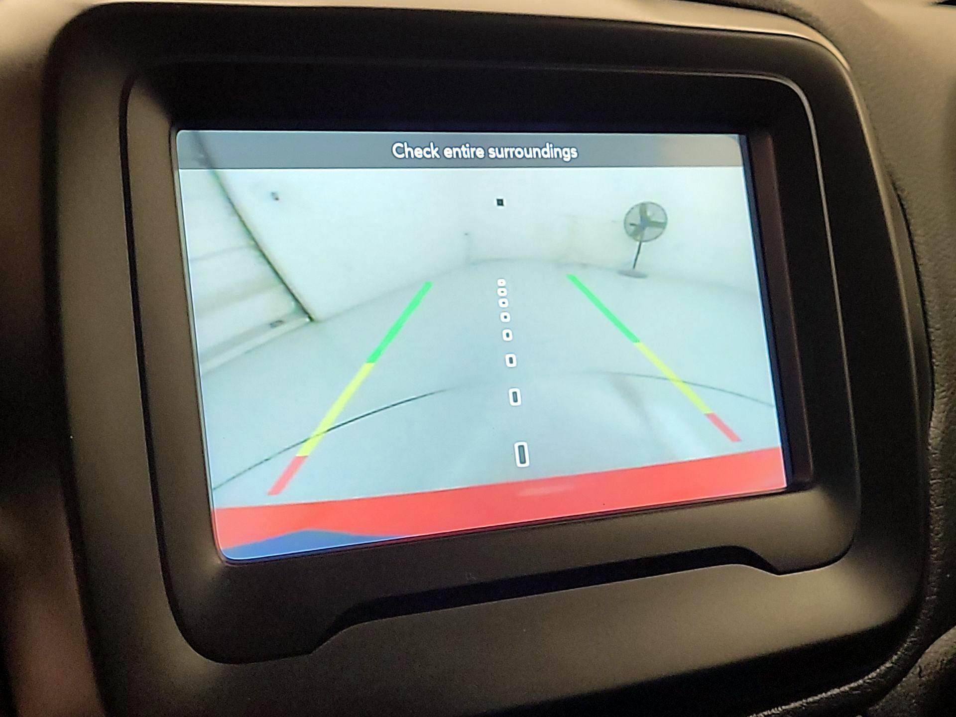 Thumbnail: 2021 Jeep Renegade - 14