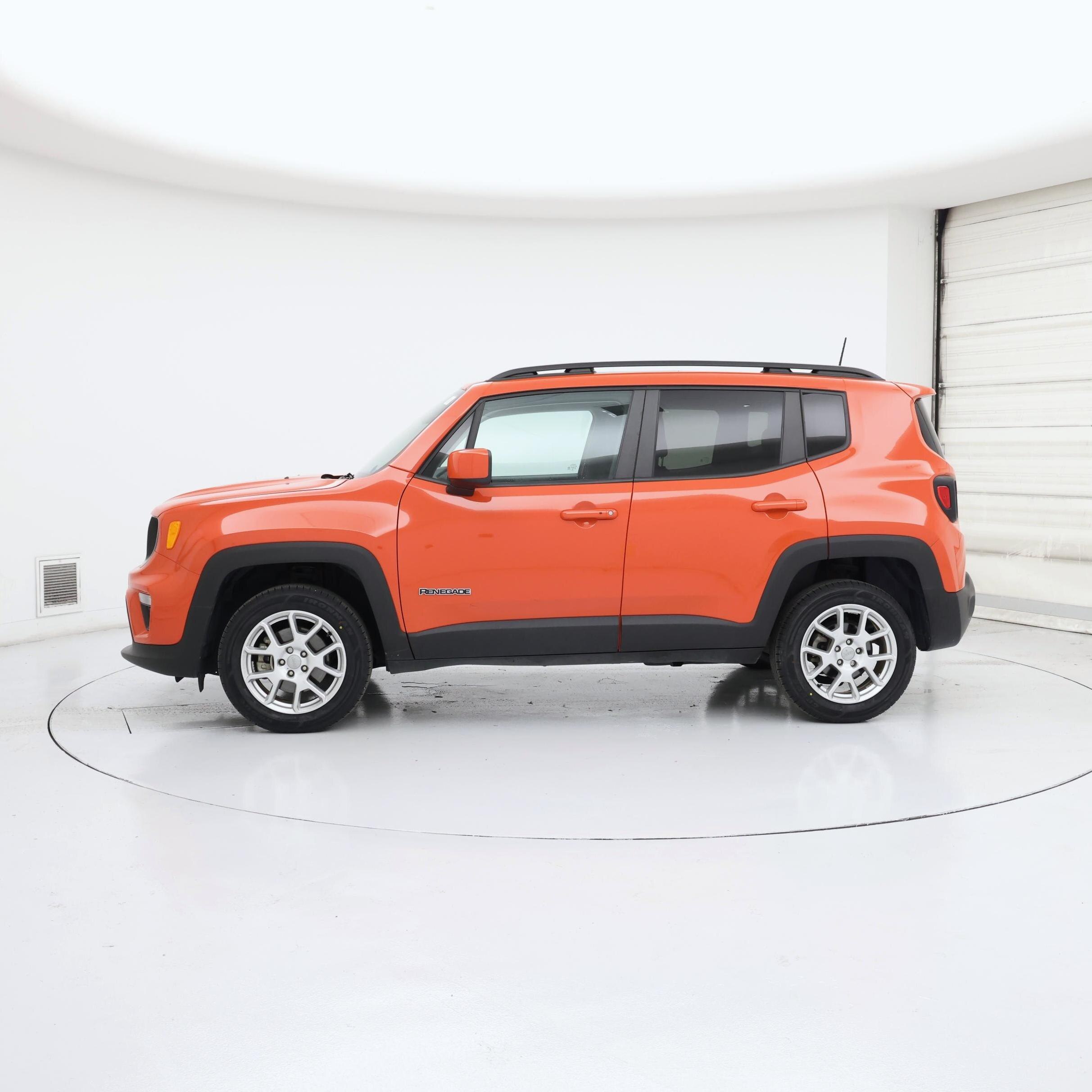 Thumbnail: 2021 Jeep Renegade - 3