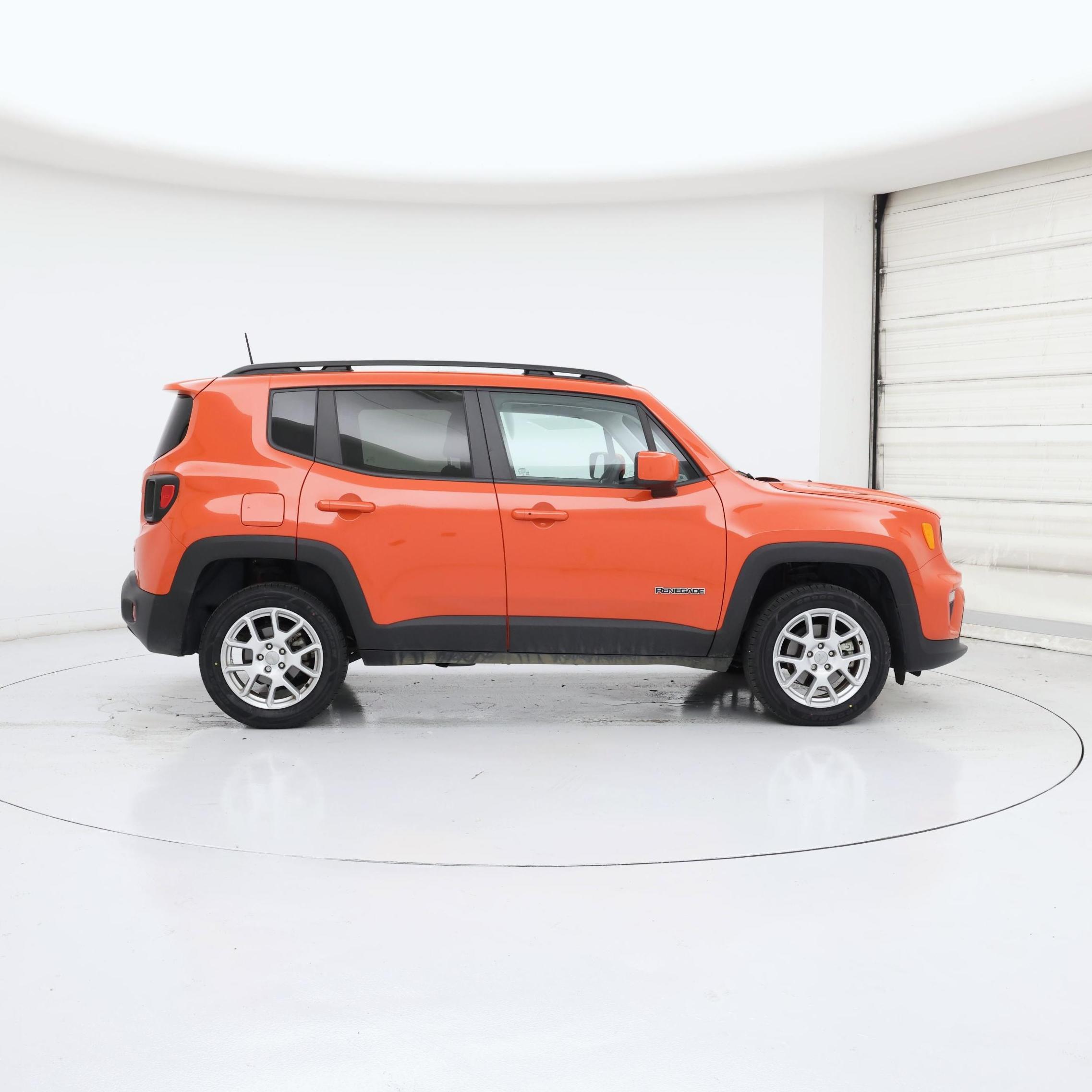Thumbnail: 2021 Jeep Renegade - 7