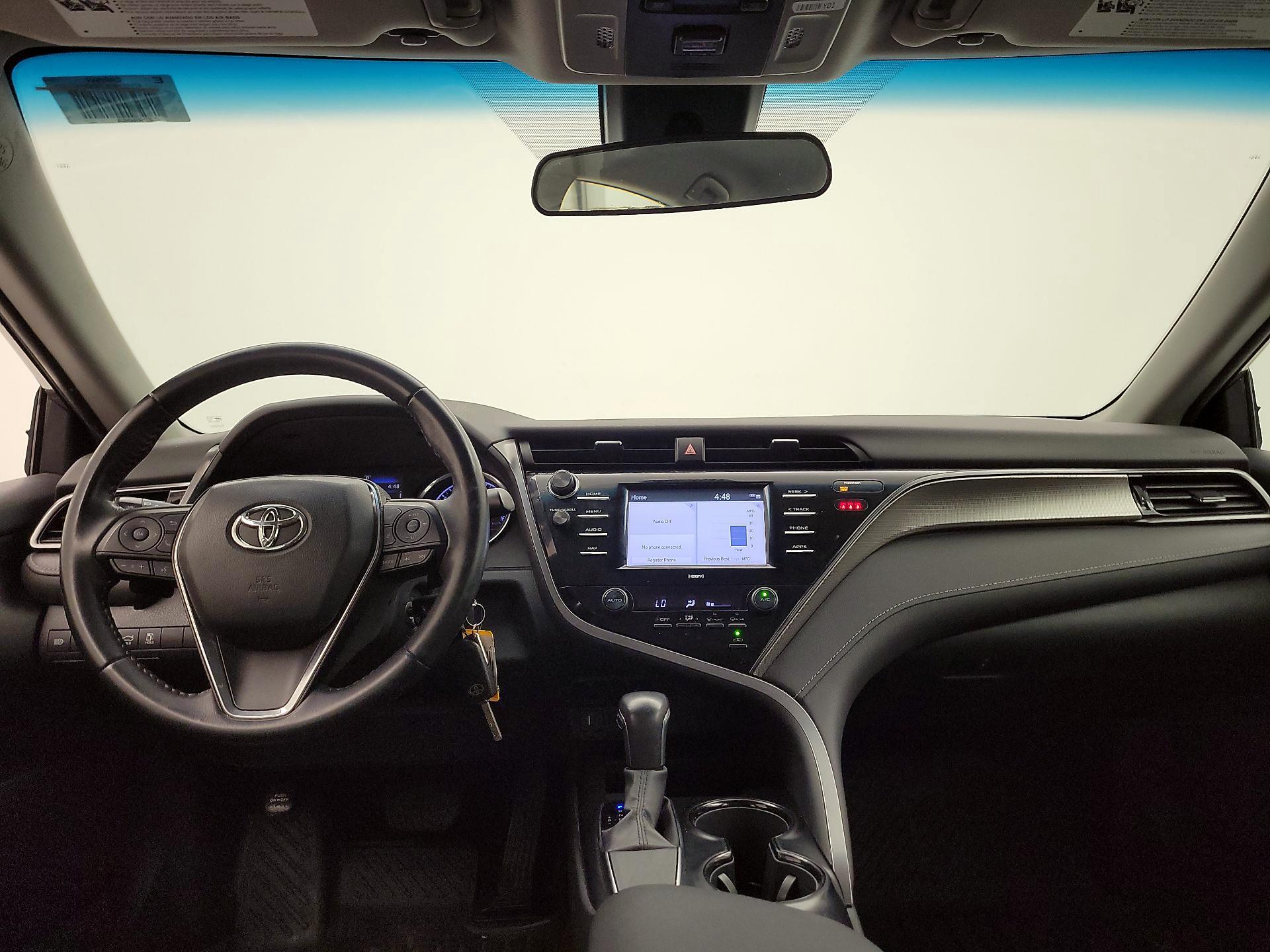 Thumbnail: 2020 Toyota Camry - 9