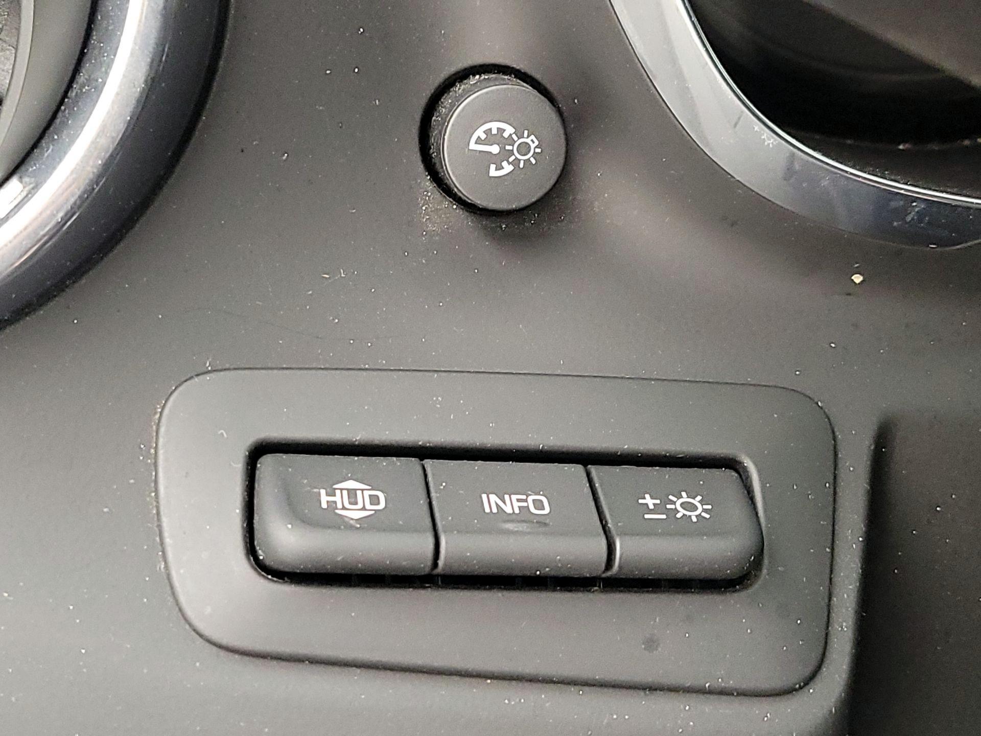 Thumbnail: 2017 Chevrolet Camaro - 13