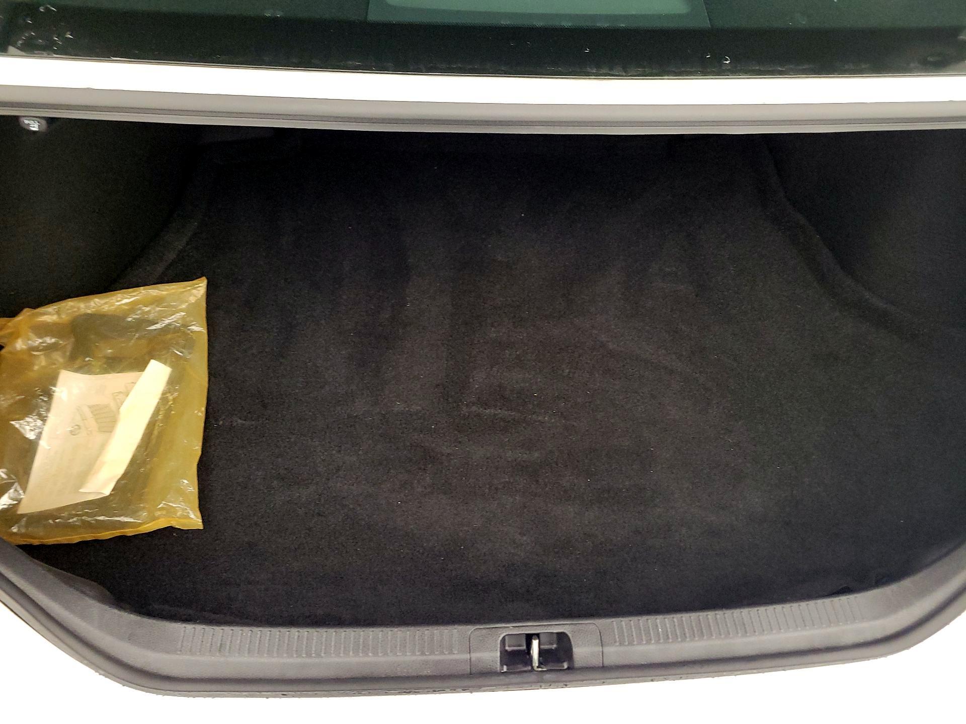 Thumbnail: 2025 Toyota Camry - 16