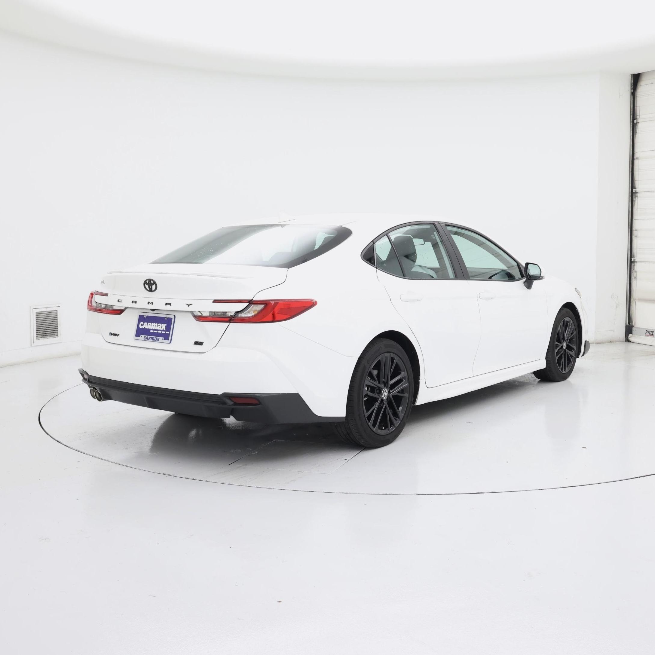 Thumbnail: 2025 Toyota Camry - 8