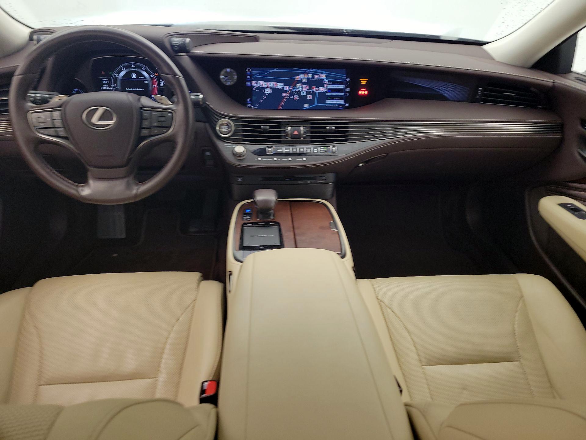 Thumbnail: 2020 Lexus LS - 9