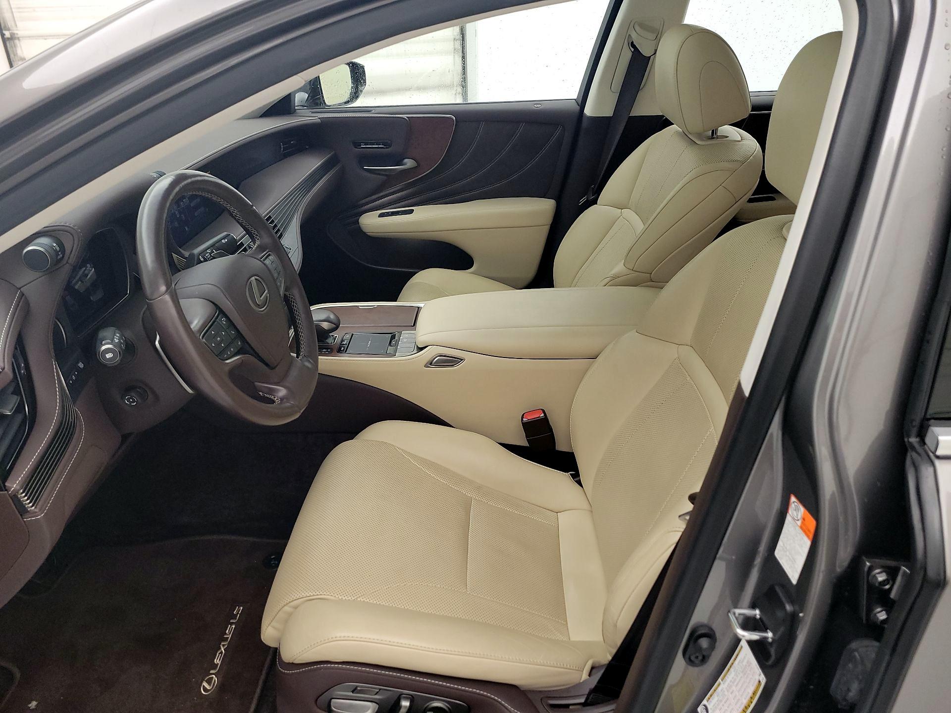 Thumbnail: 2020 Lexus LS - 11