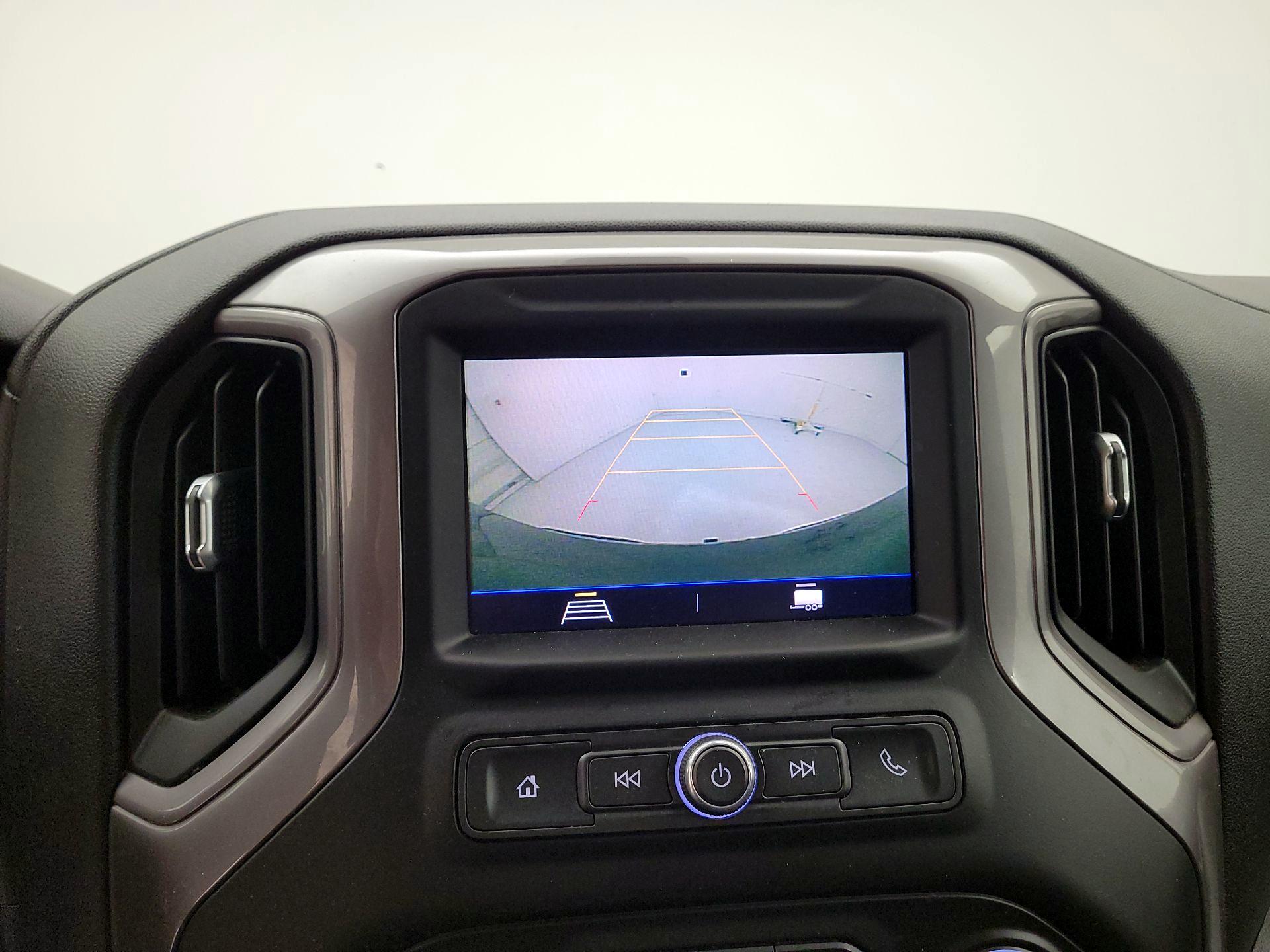 Thumbnail: 2021 Chevrolet Silverado 1500 - 14