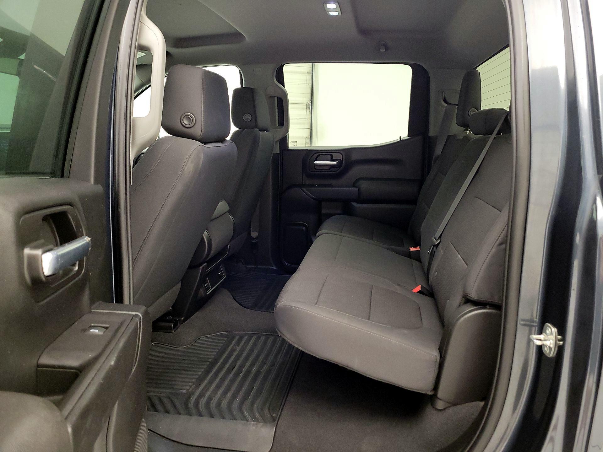 Thumbnail: 2021 Chevrolet Silverado 1500 - 19