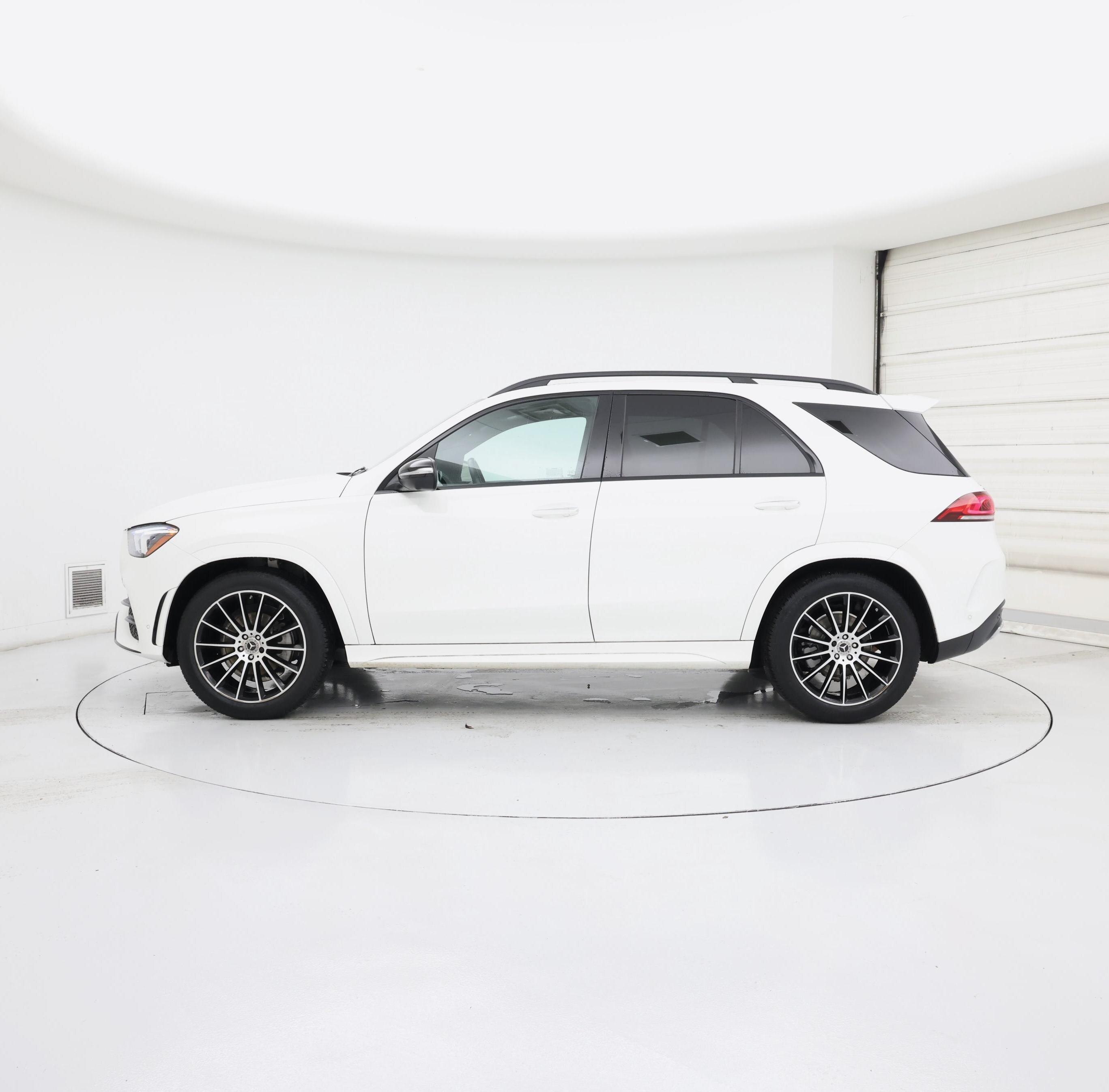 Thumbnail: 2023 Mercedes-Benz GLE - 3