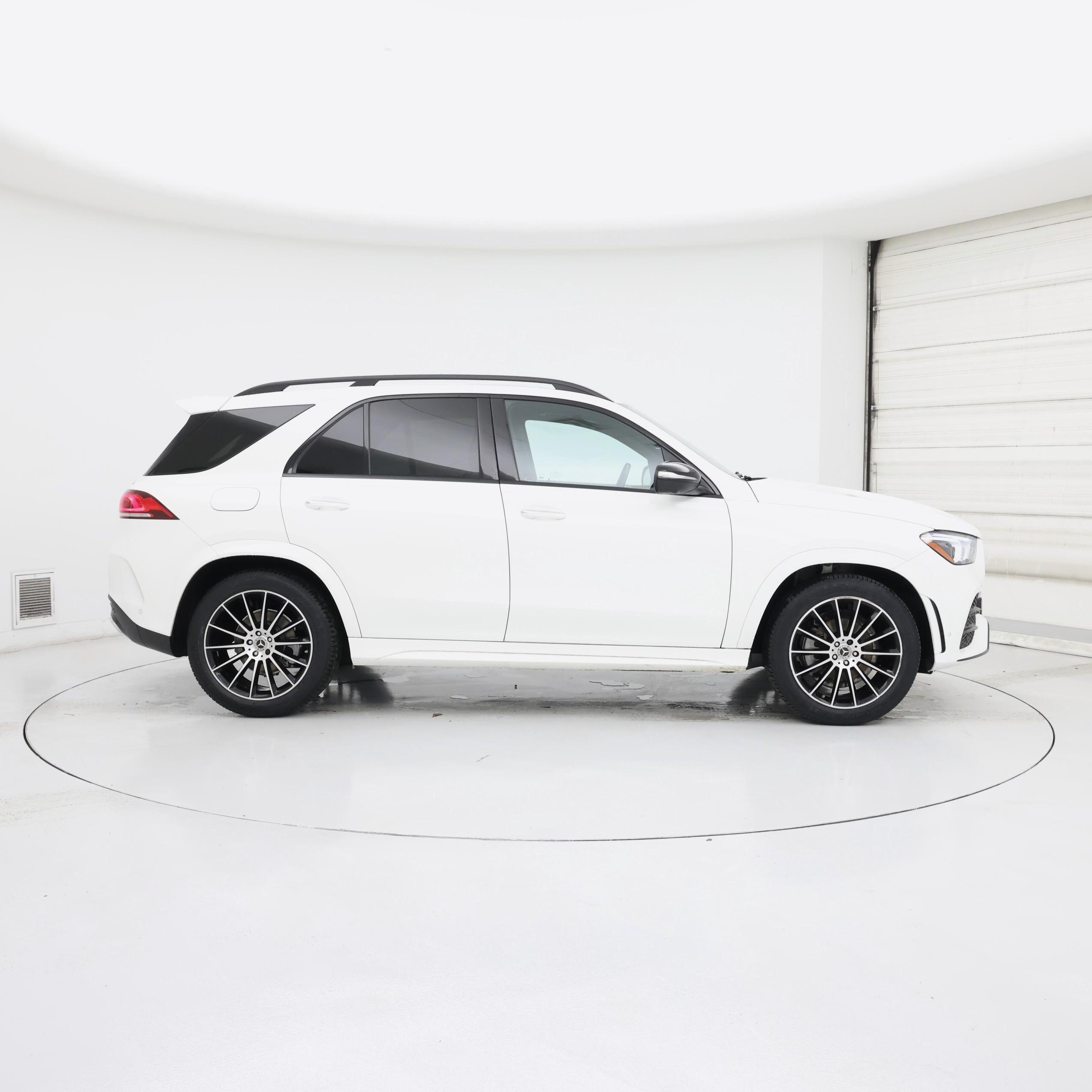 Thumbnail: 2023 Mercedes-Benz GLE - 7