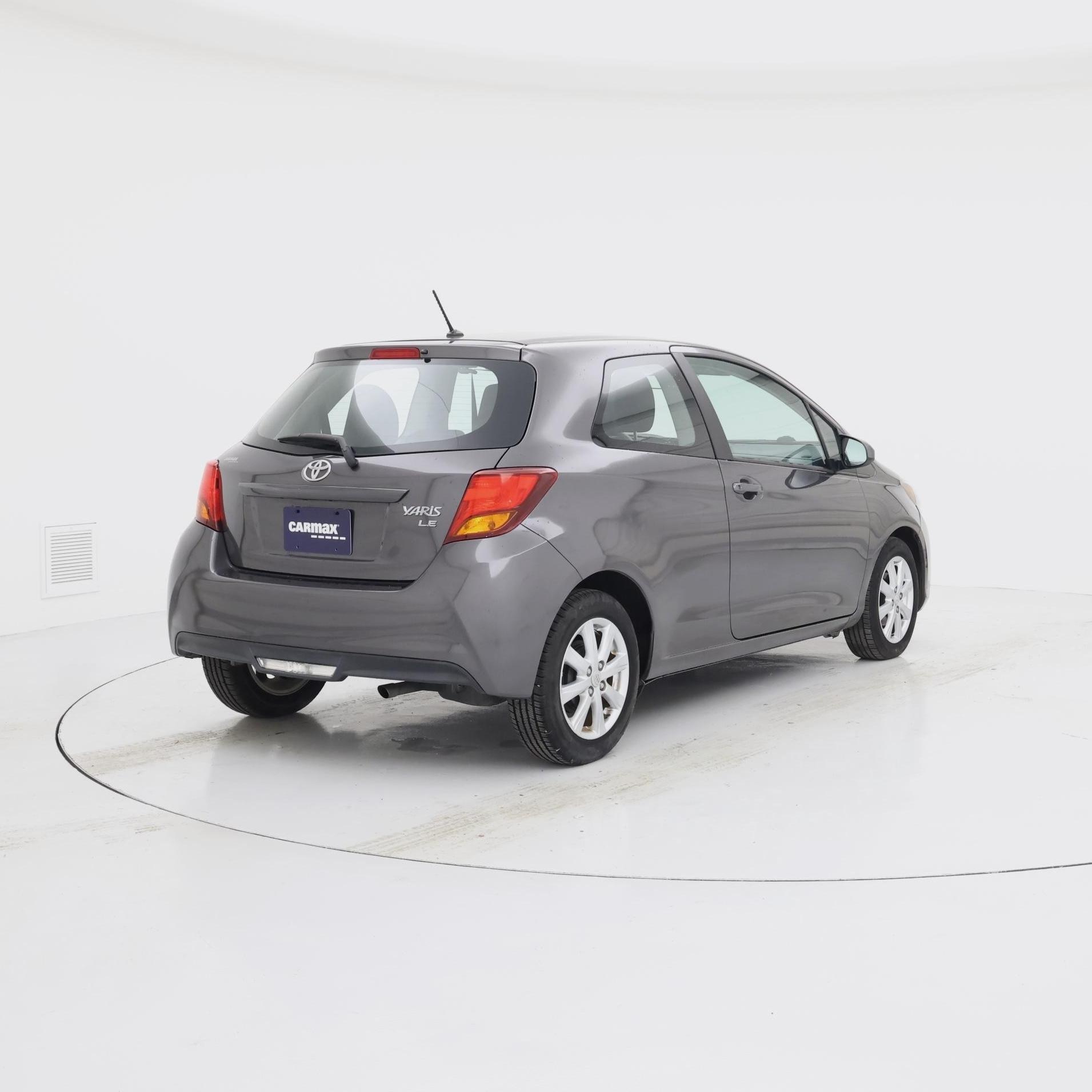 Thumbnail: 2016 Toyota Yaris - 8